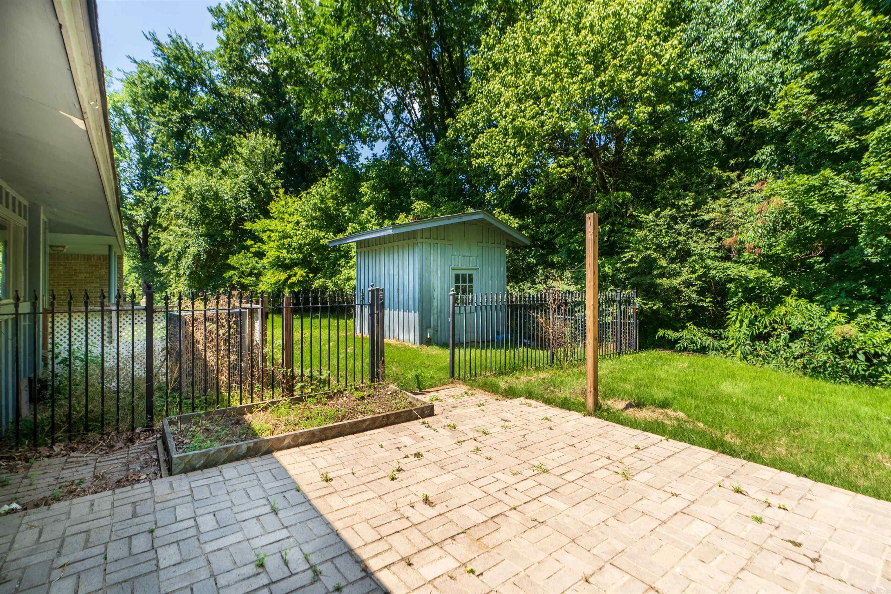 117 Avalon Pl Property Photo 12