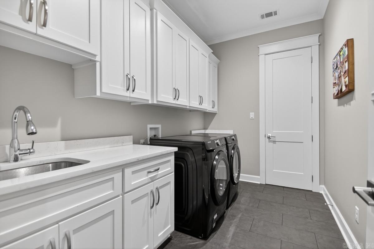 43 Falstone Drive Property Photo 25