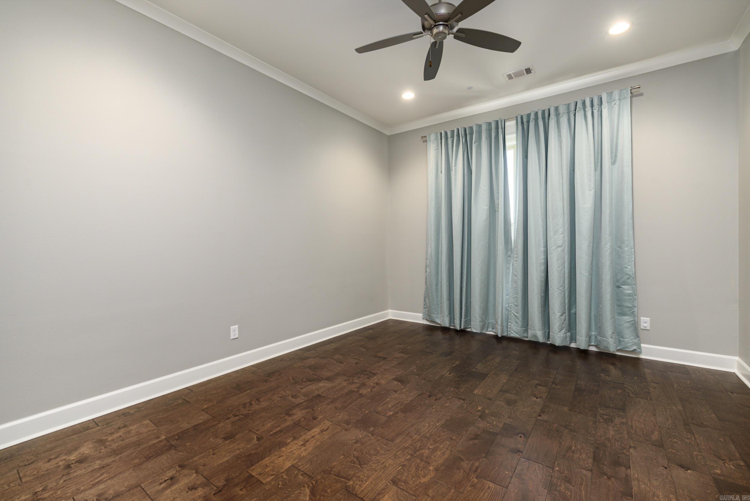 43 Falstone Drive Property Photo 42