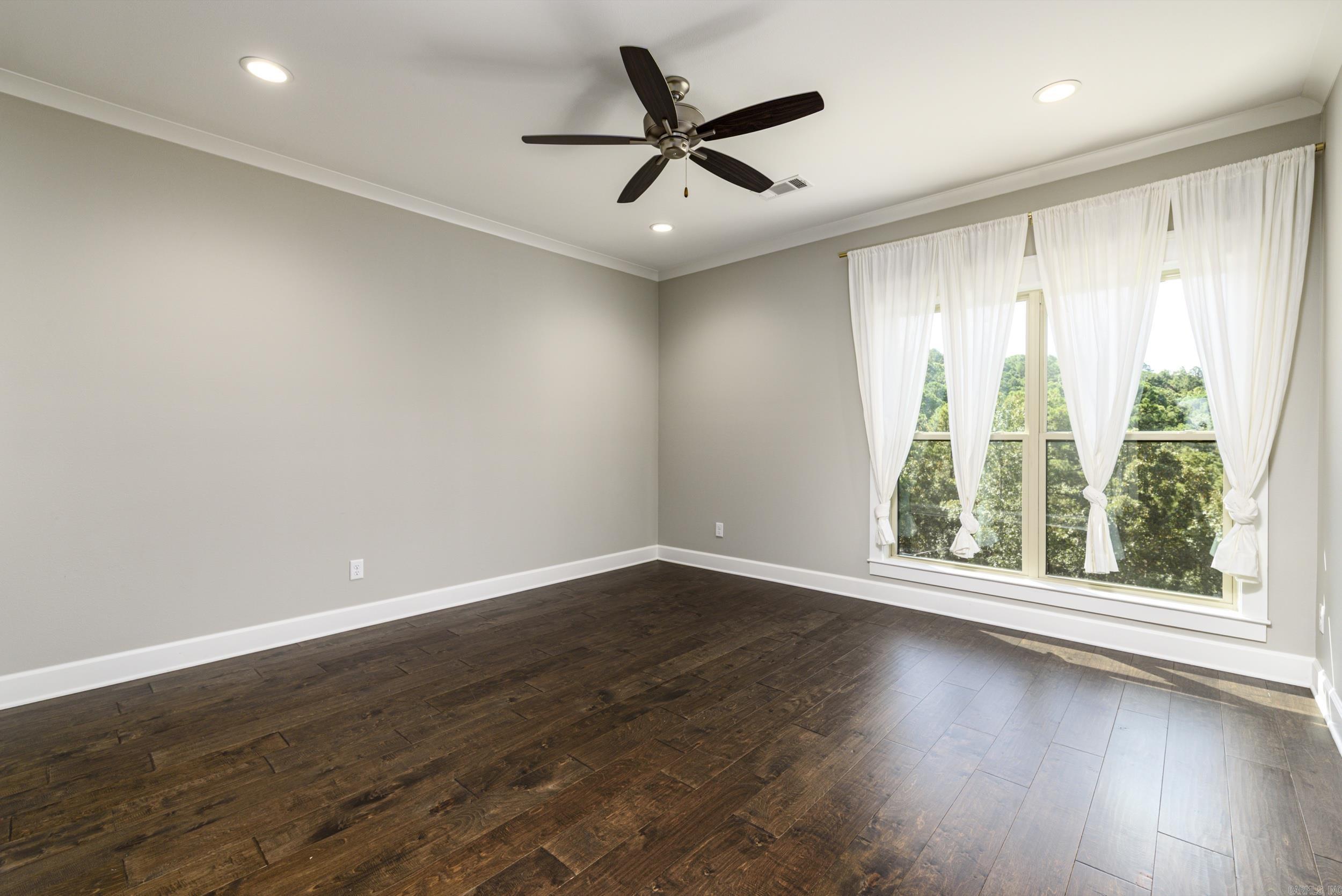 43 Falstone Drive Property Photo 45