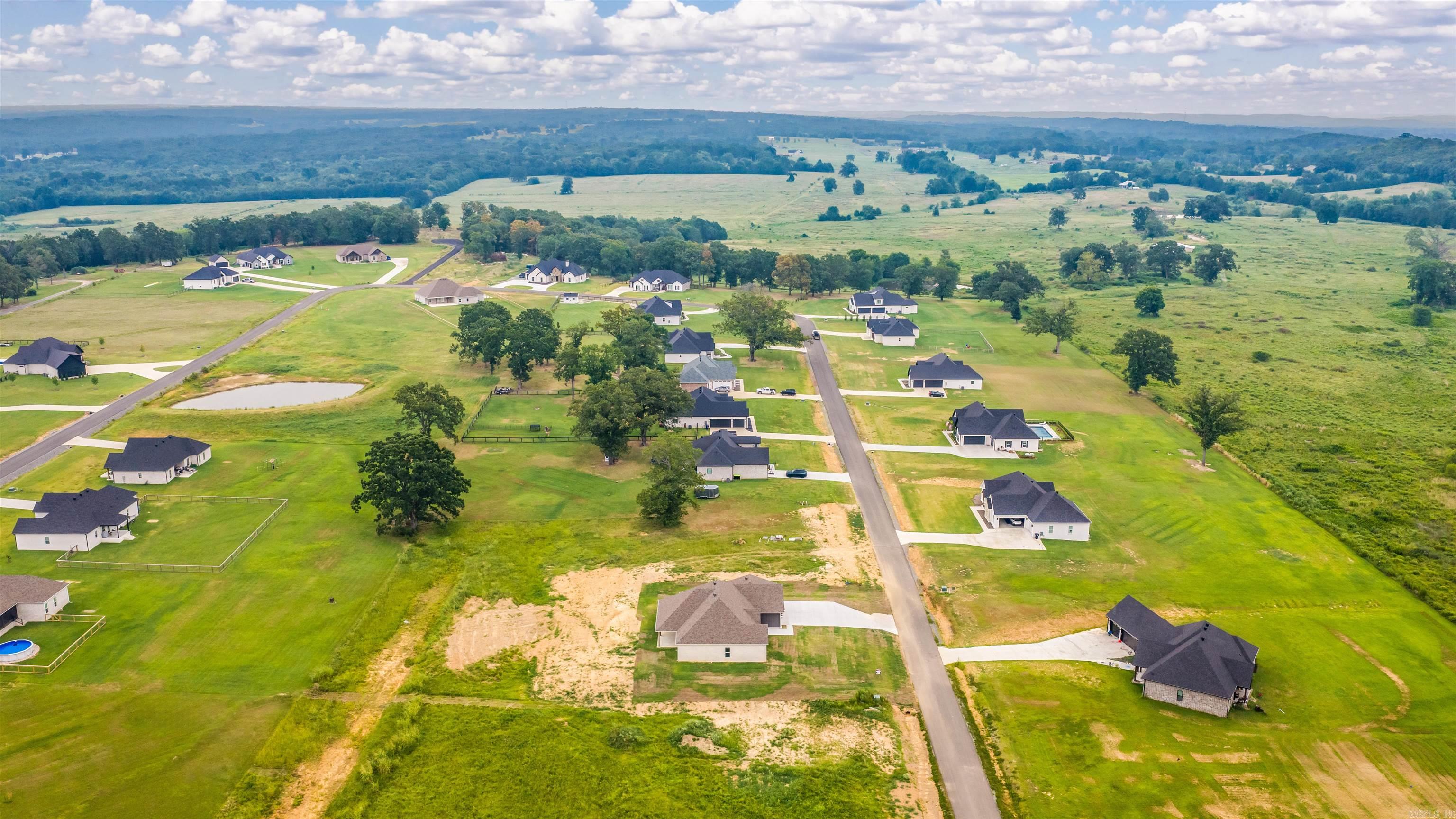 134 Republican Loop Property Photo 46