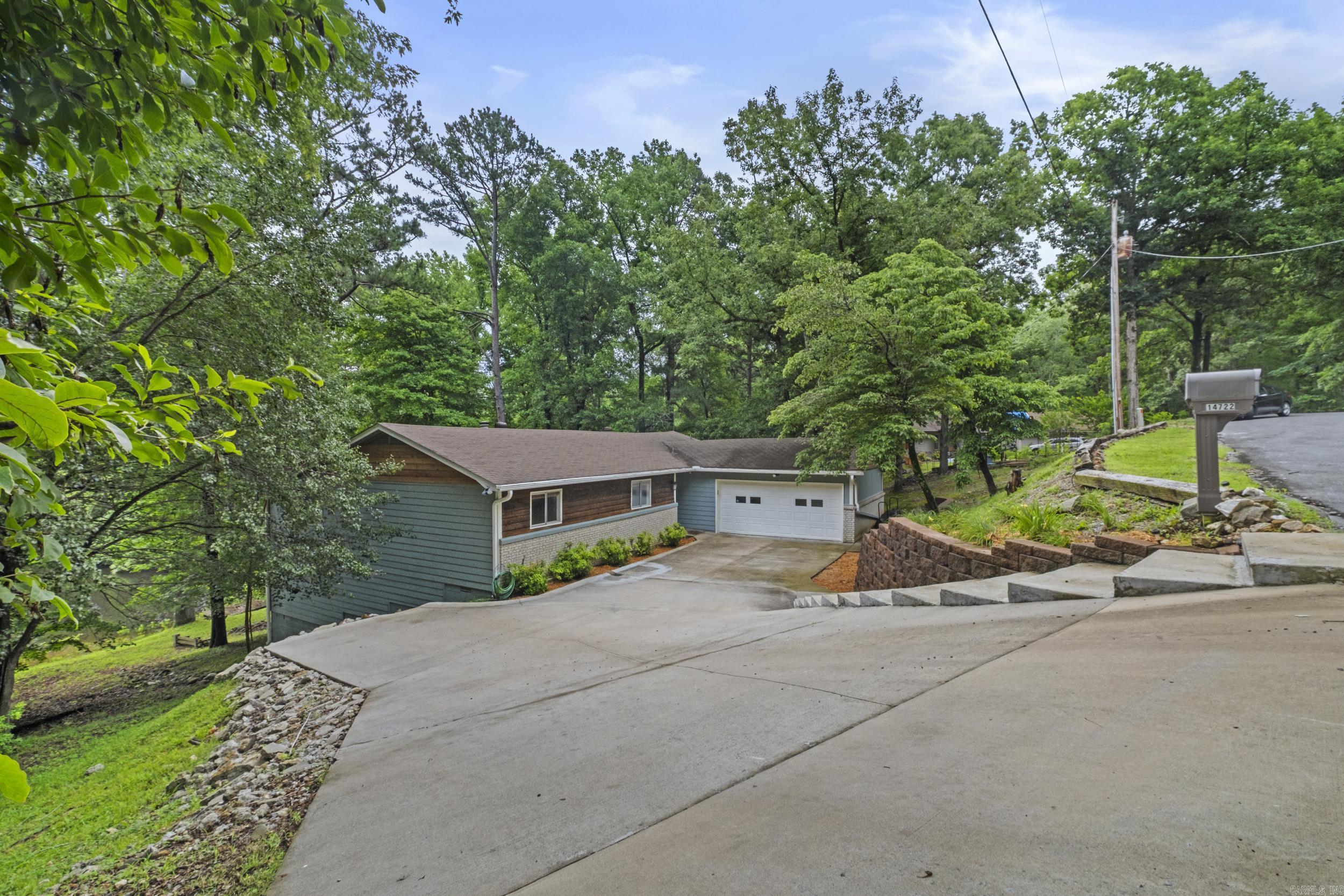 14722 Gorgeous View Trail Property Photo 5