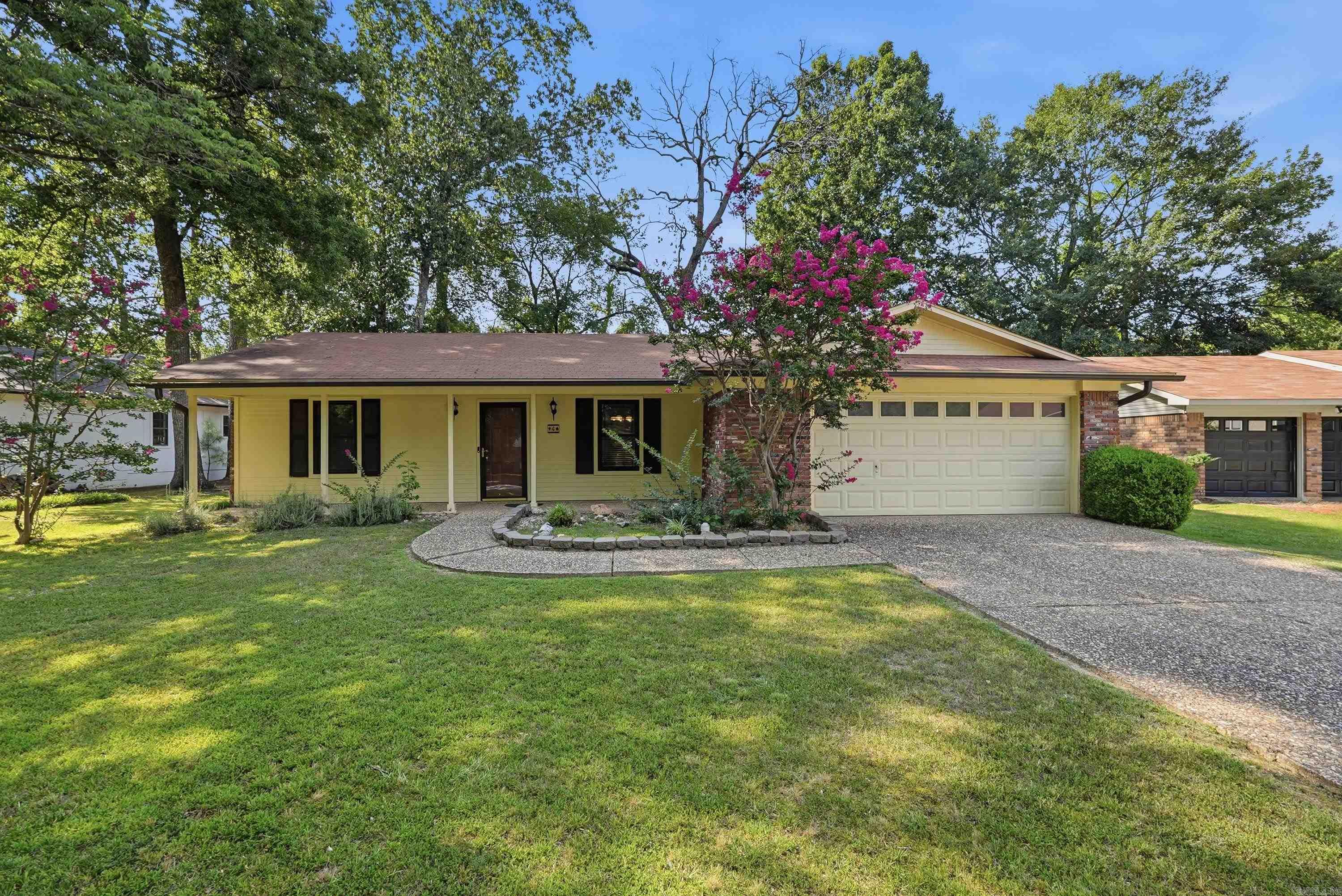6 Orange Blossom Circle Property Photo 2