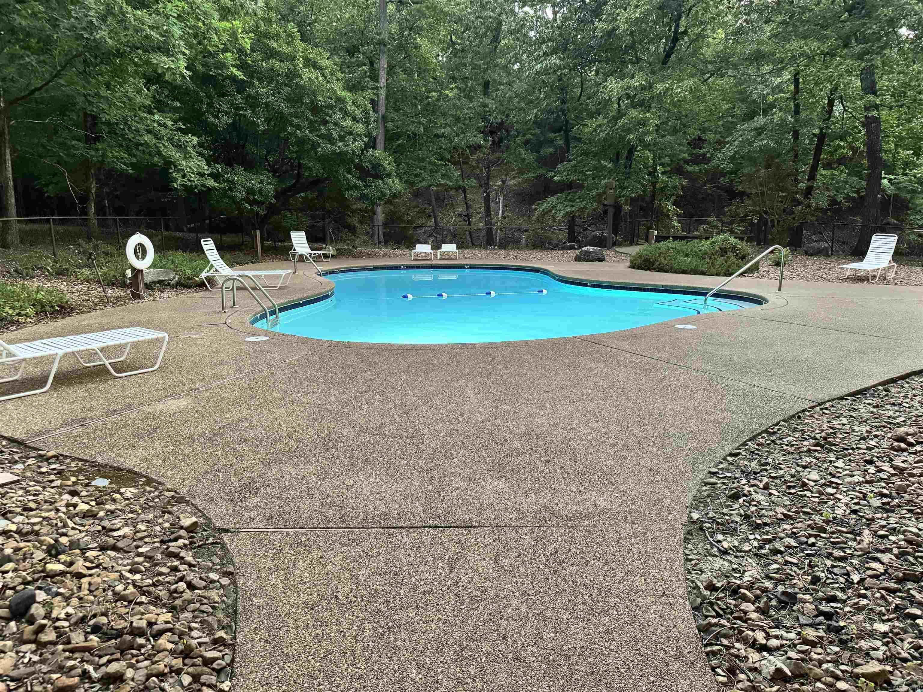 11 Southridge Drive Property Photo 5