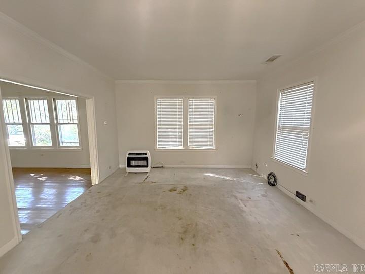 400 E Nichols Street Property Photo 2