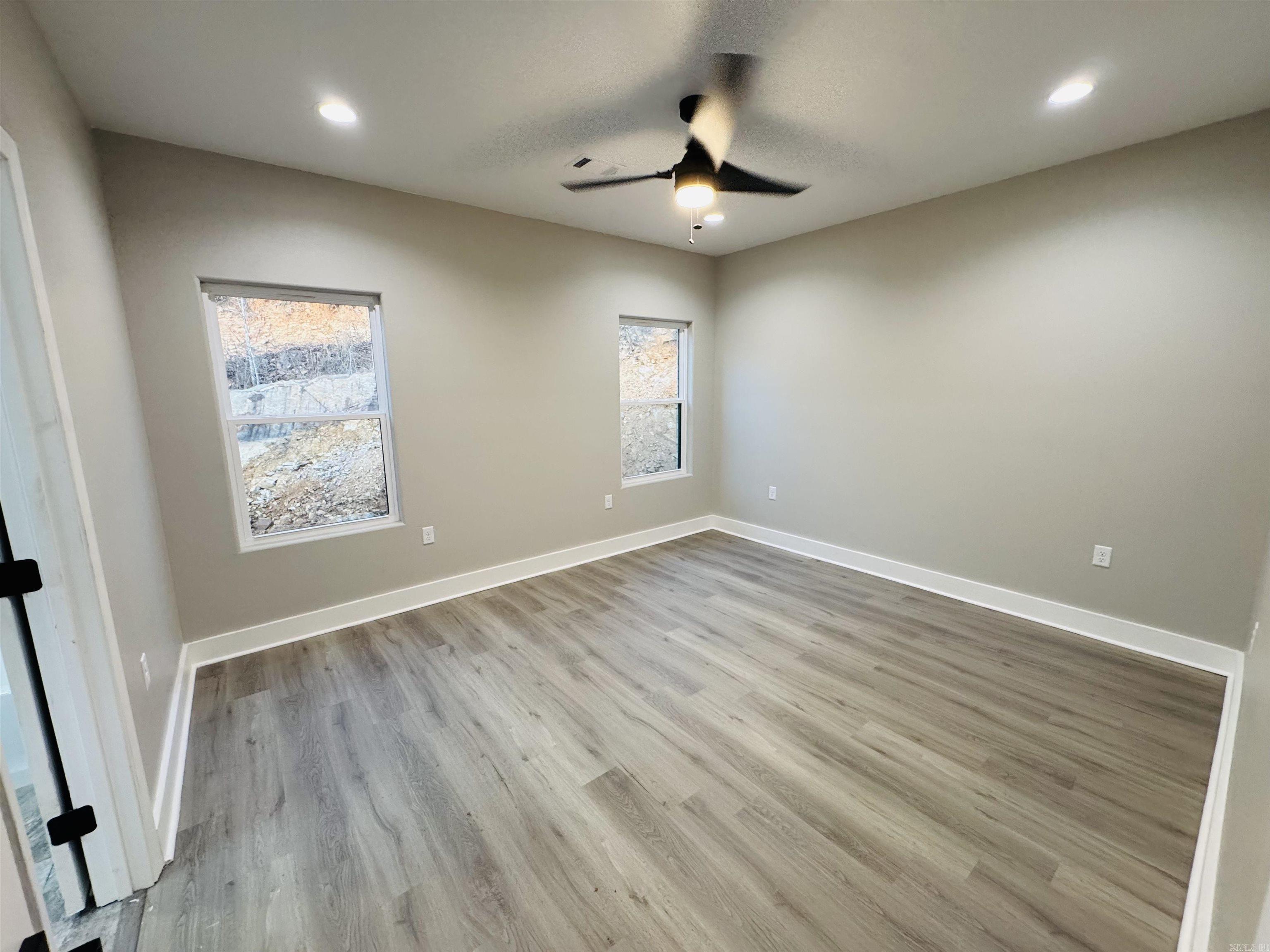 519 Crepe Myrtle Loop Property Photo 10