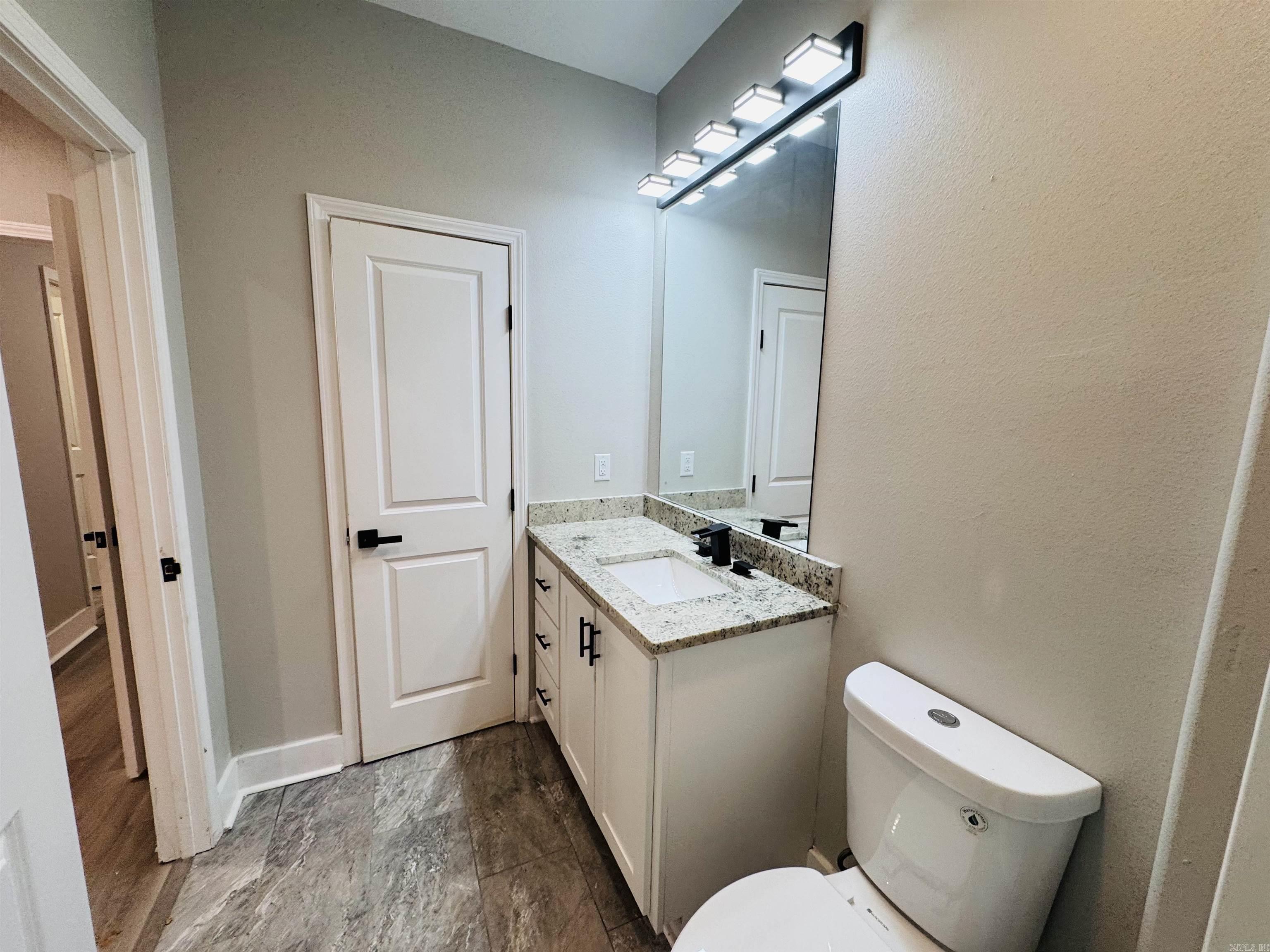 519 Crepe Myrtle Loop Property Photo 13