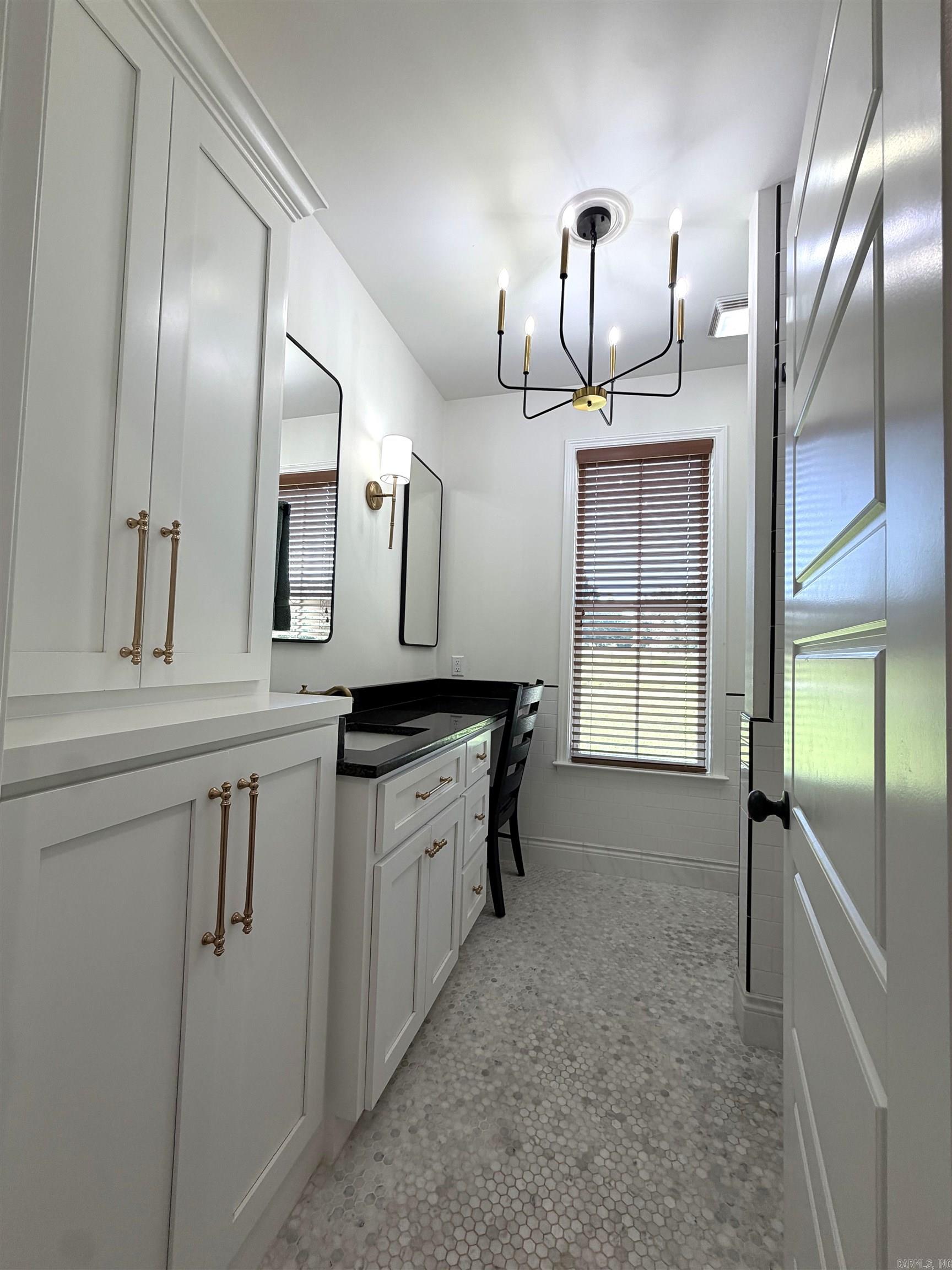 1005 Saddle Brook Circle Property Photo 15