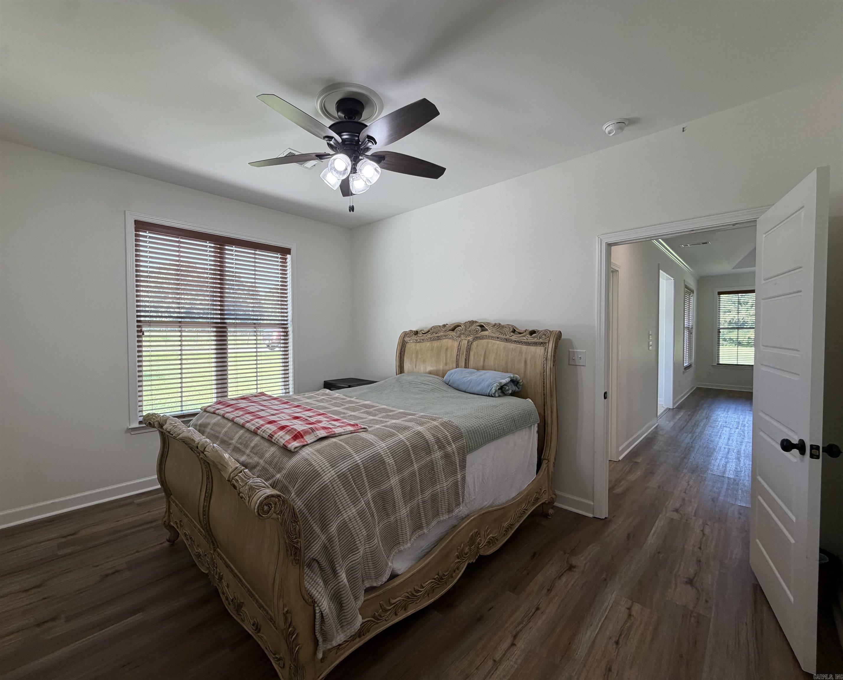 1005 Saddle Brook Circle Property Photo 16