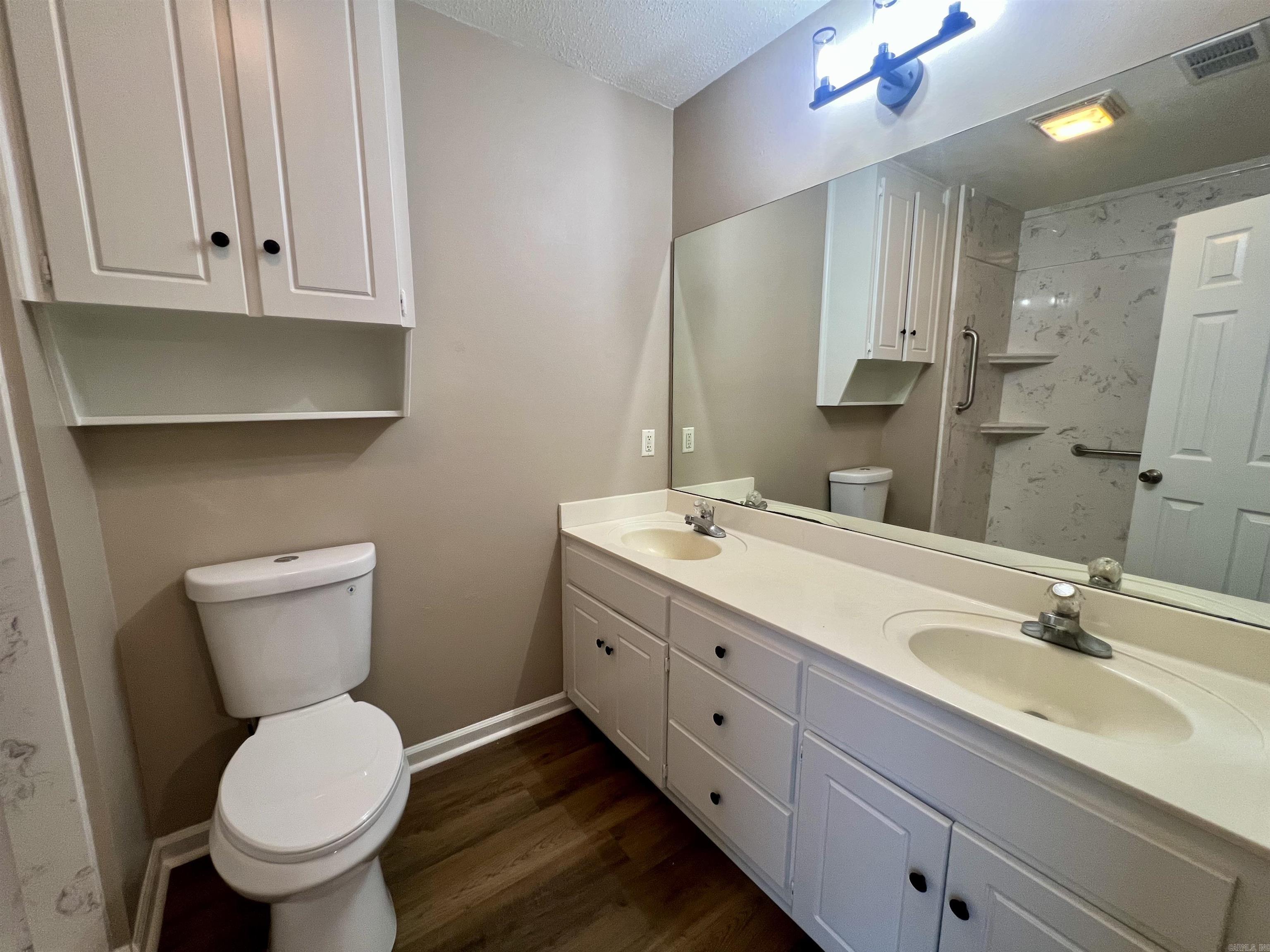 33 Reno Drive Property Photo 12