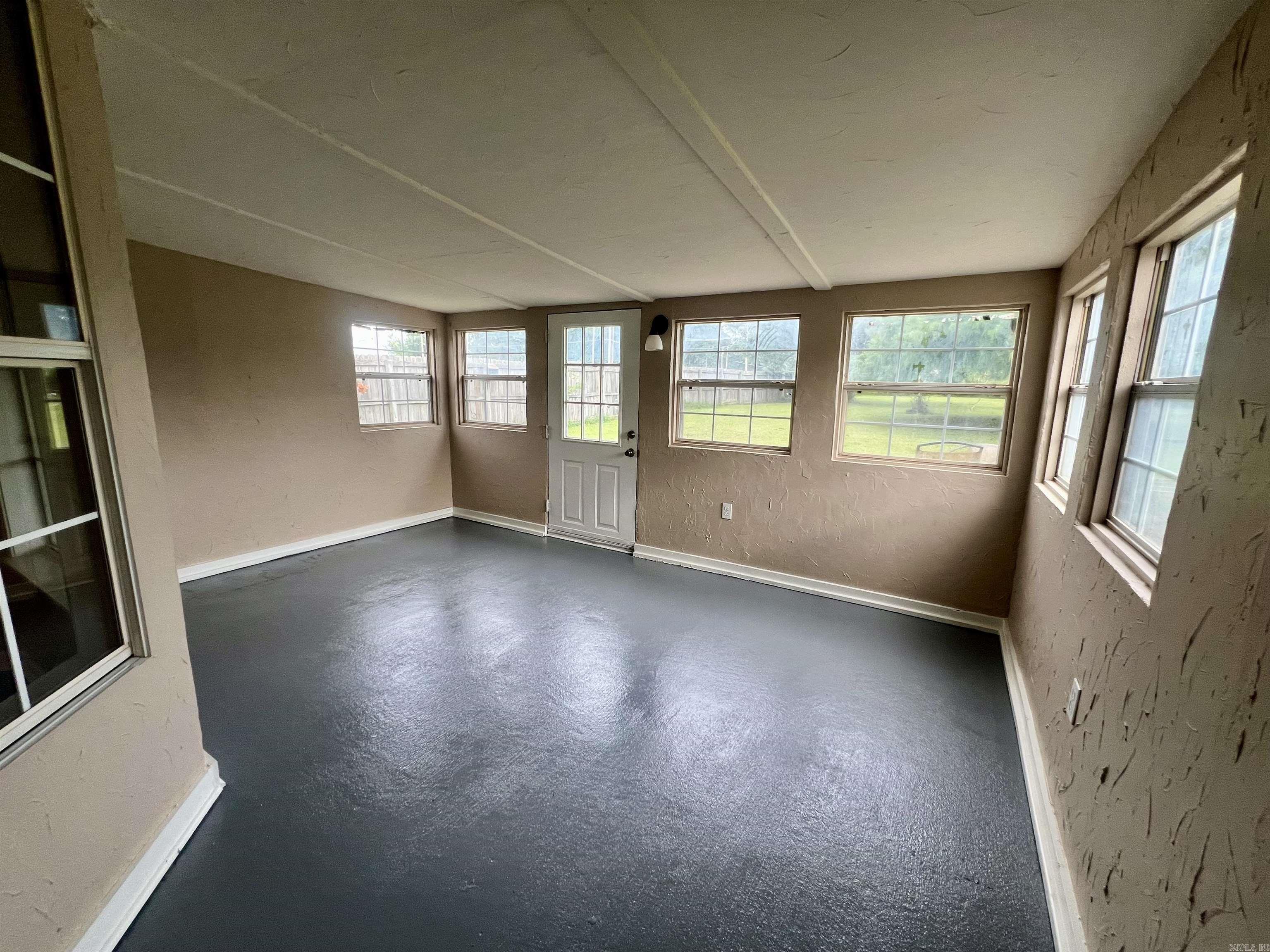 33 Reno Drive Property Photo 19