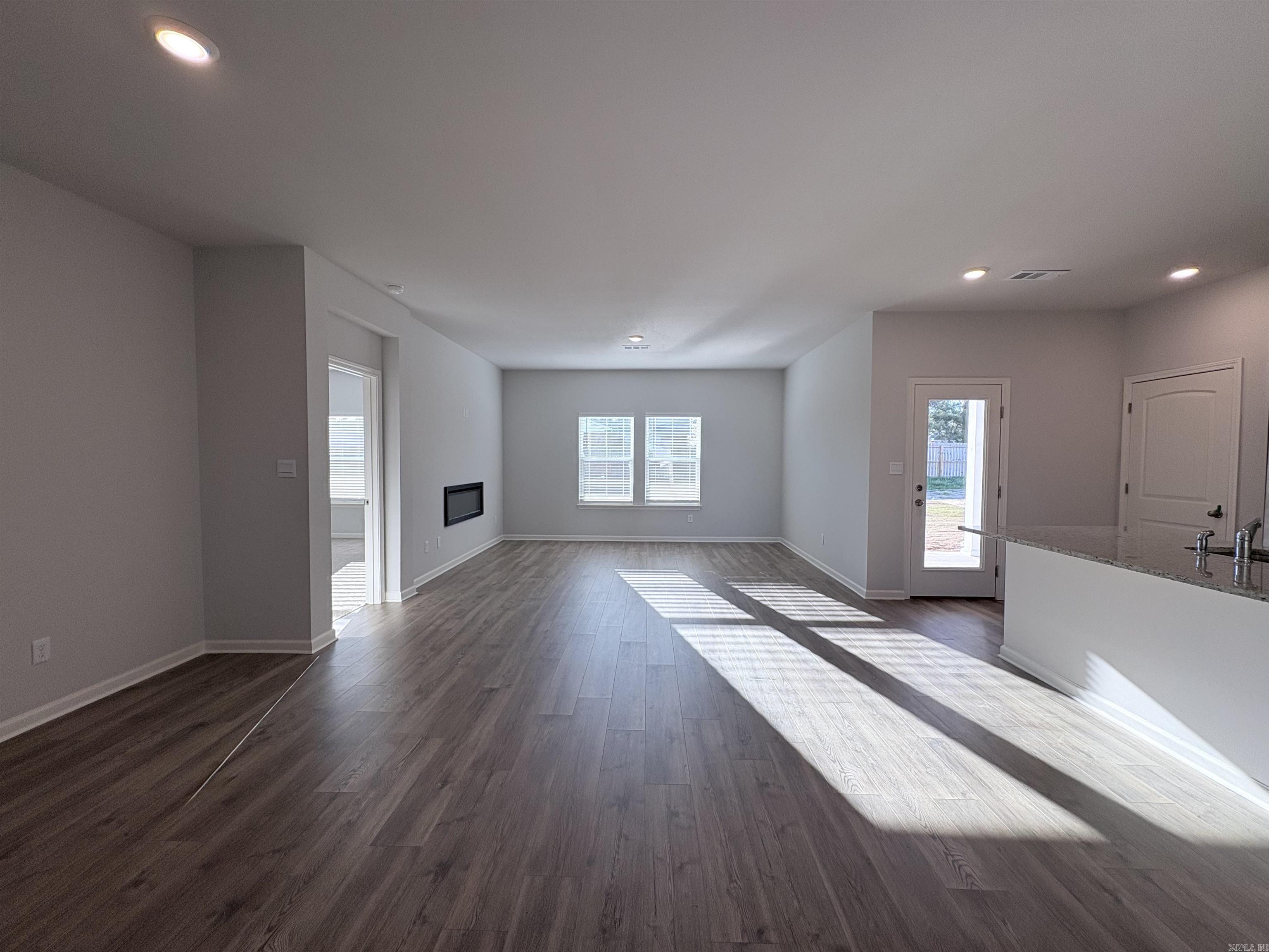 84 Clearwater Drive Property Photo 2