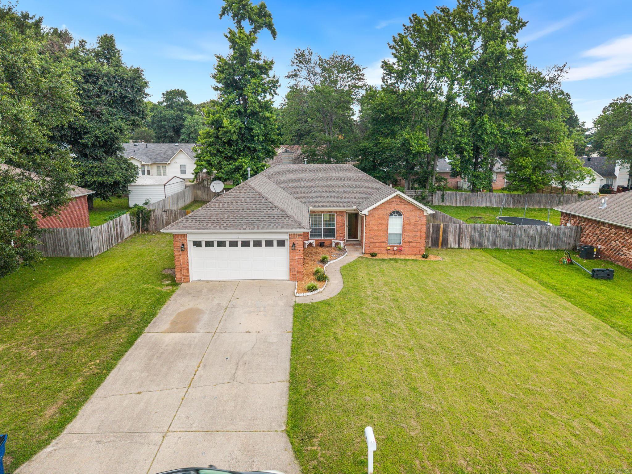 39 Robin Lane Property Photo 38
