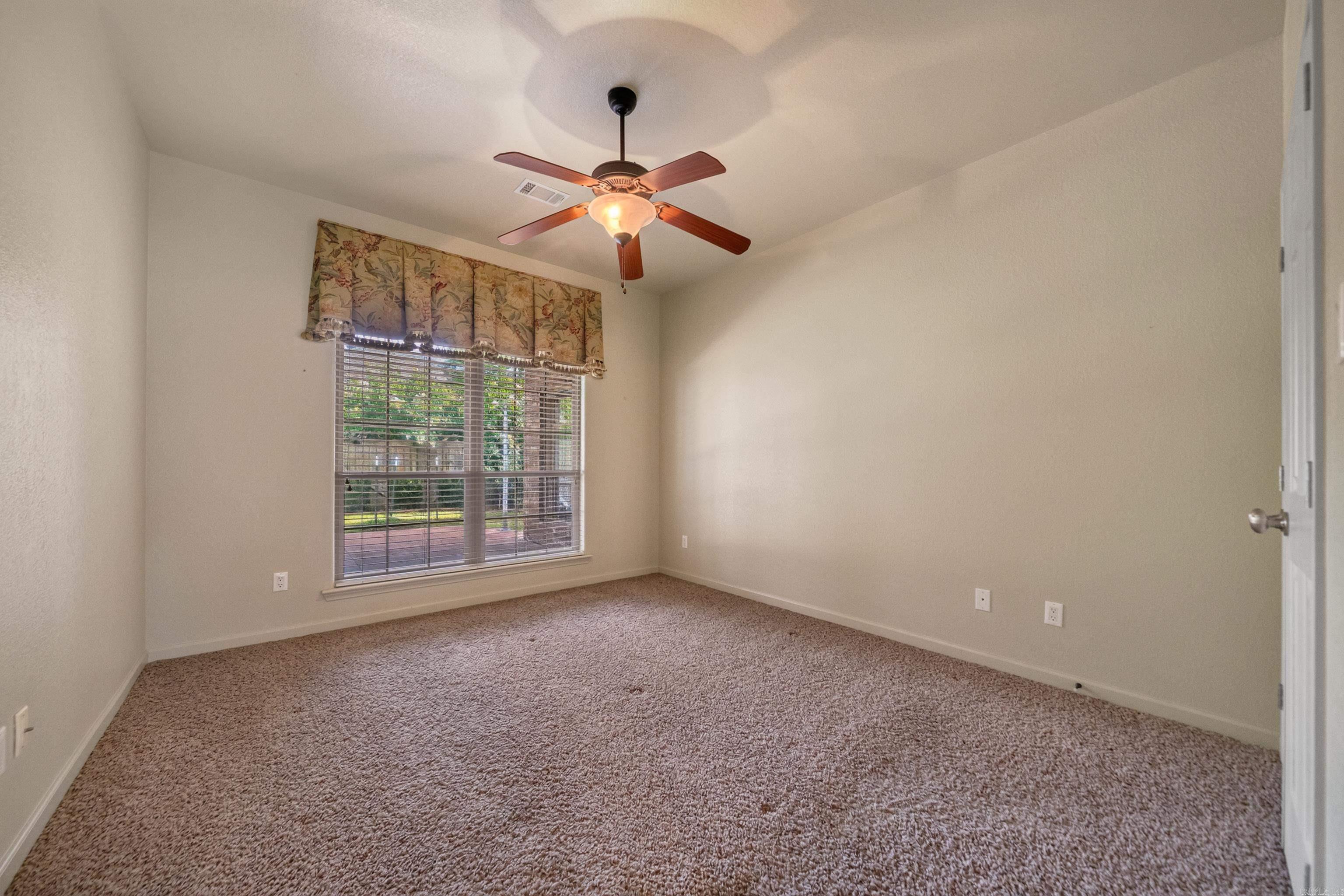 403 Willowbend Circle Property Photo 28