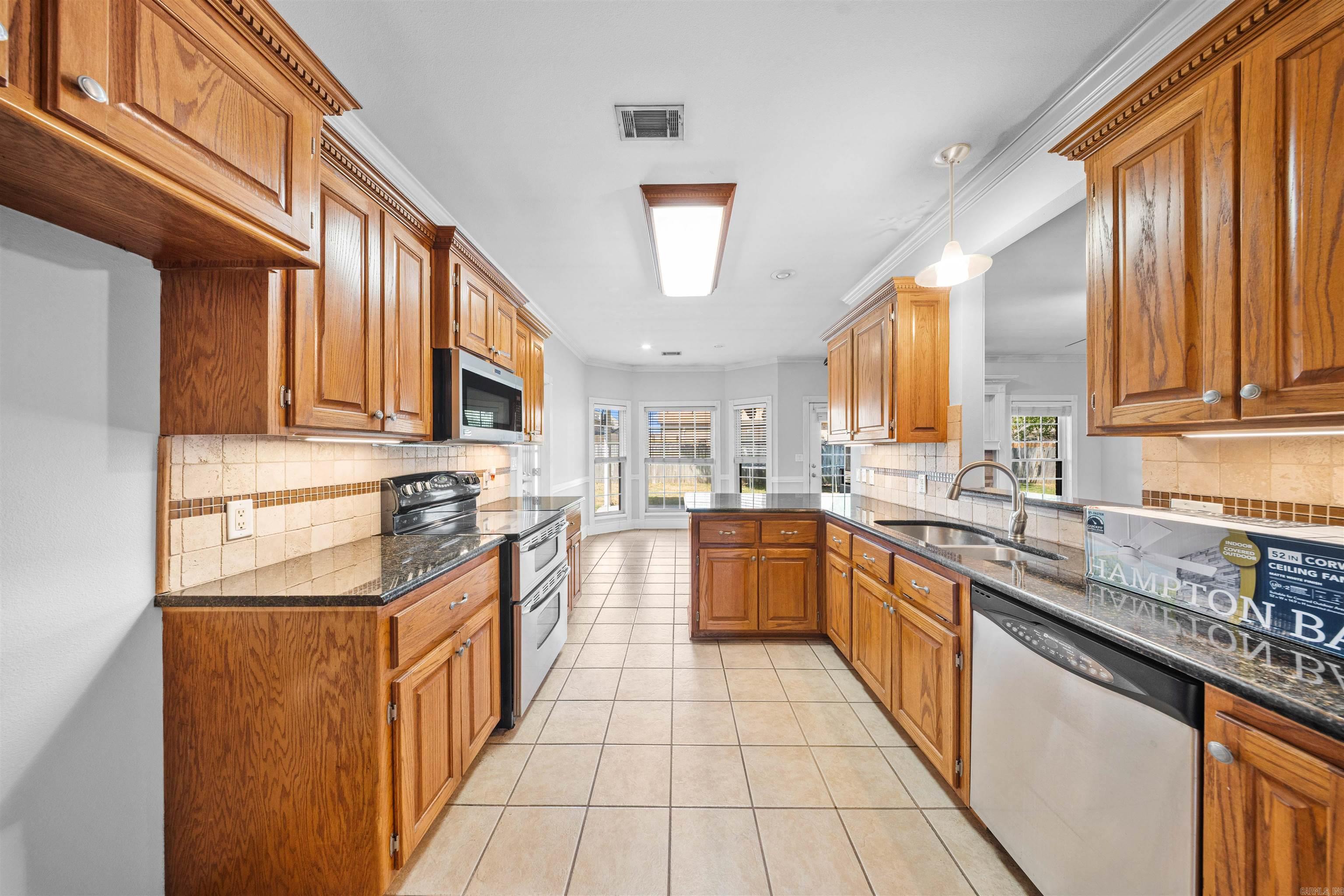 5307 Congressional Drive Property Photo 12