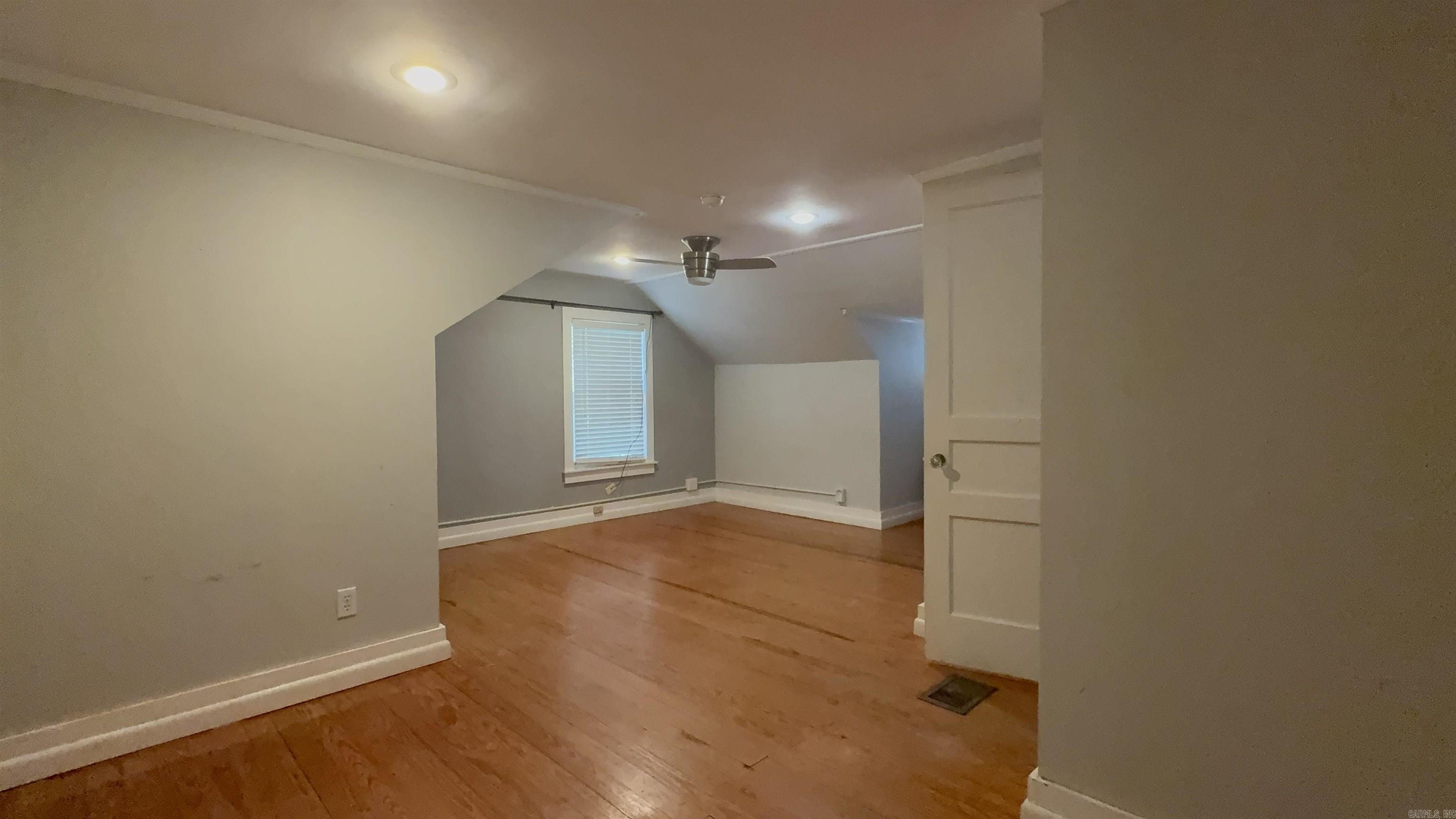 118 Robertson Avenue Property Photo 7