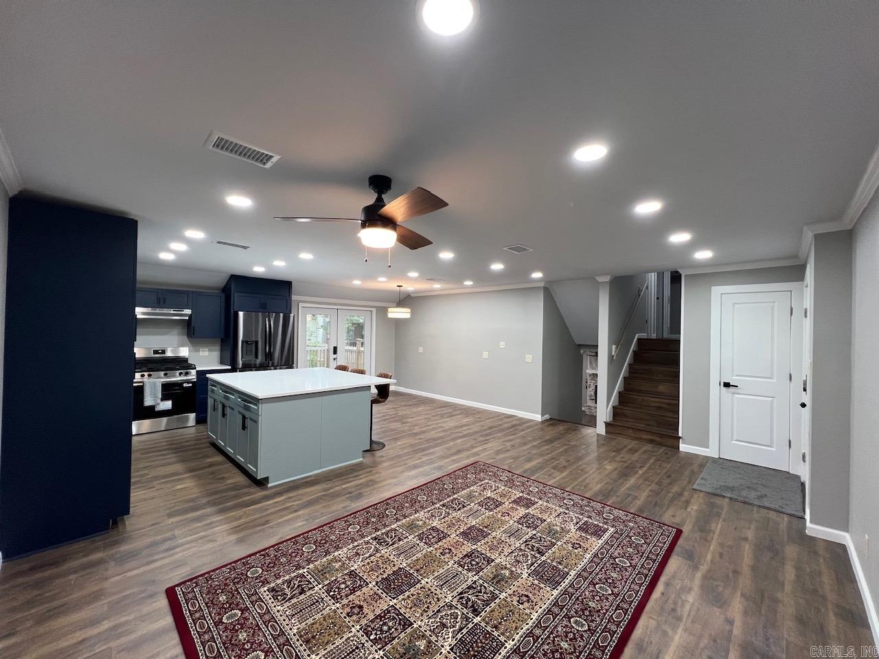 14 Marble Court Property Photo 4