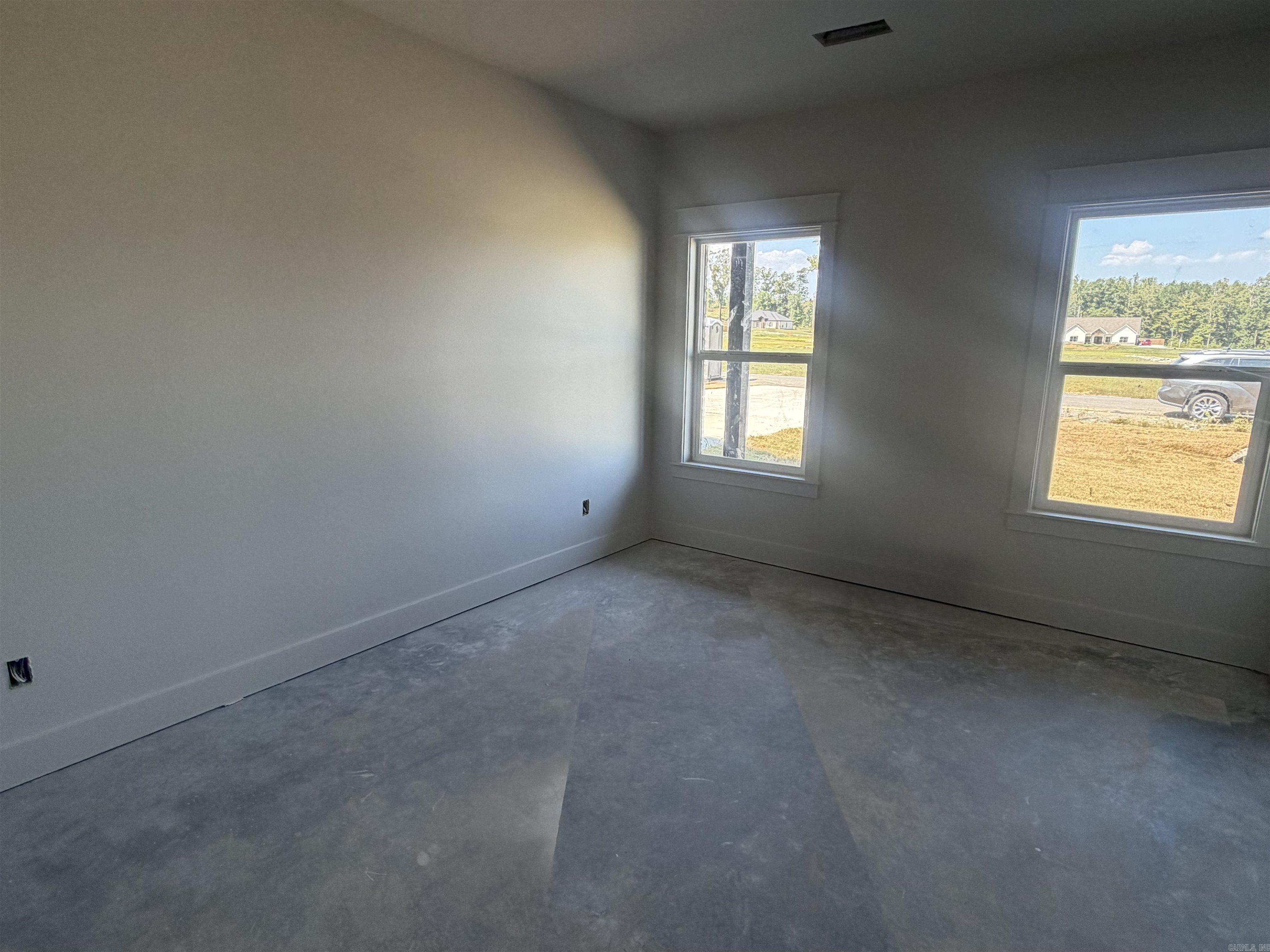 1136 Duke Drive Property Photo 11