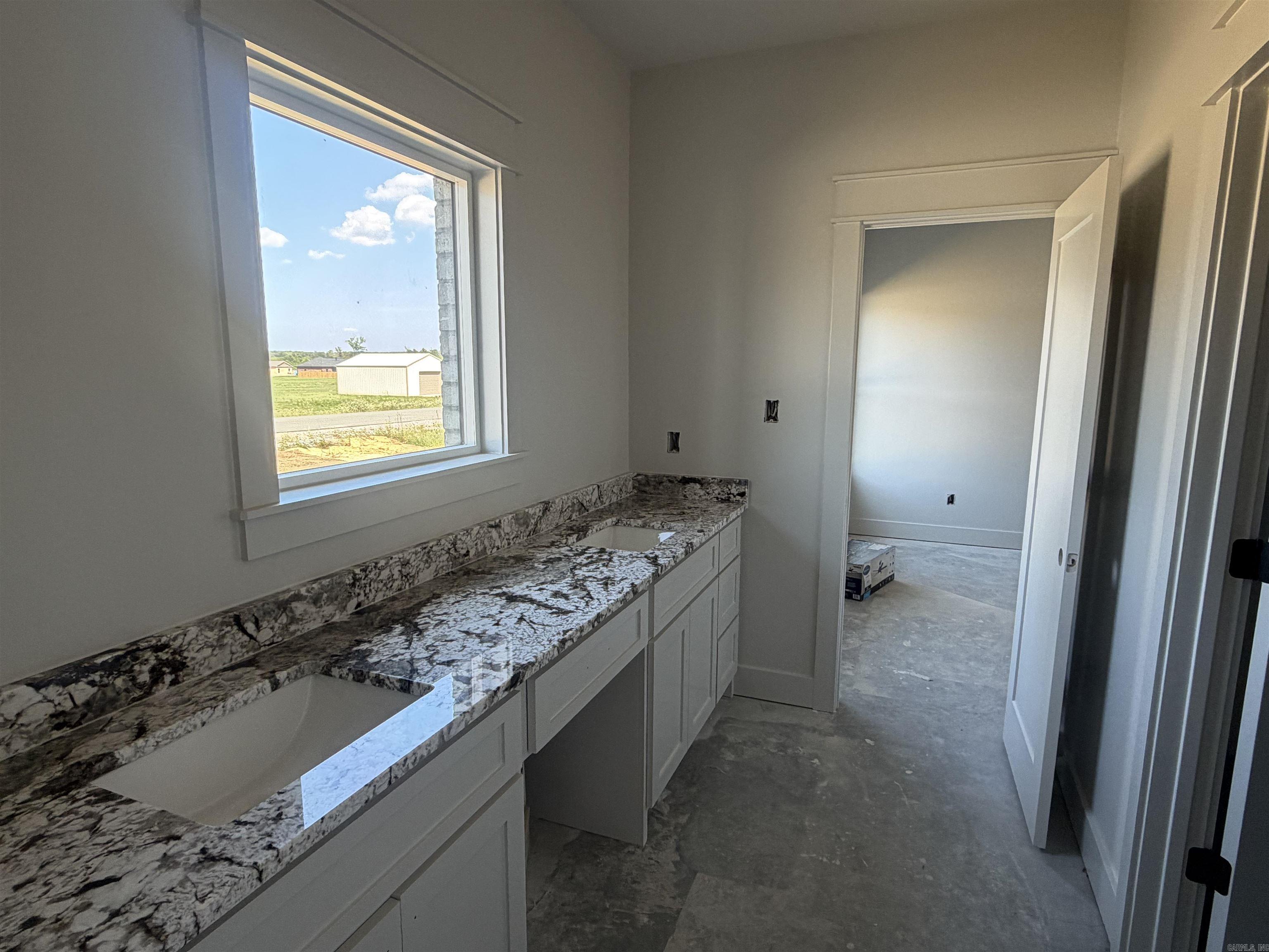 1136 Duke Drive Property Photo 12