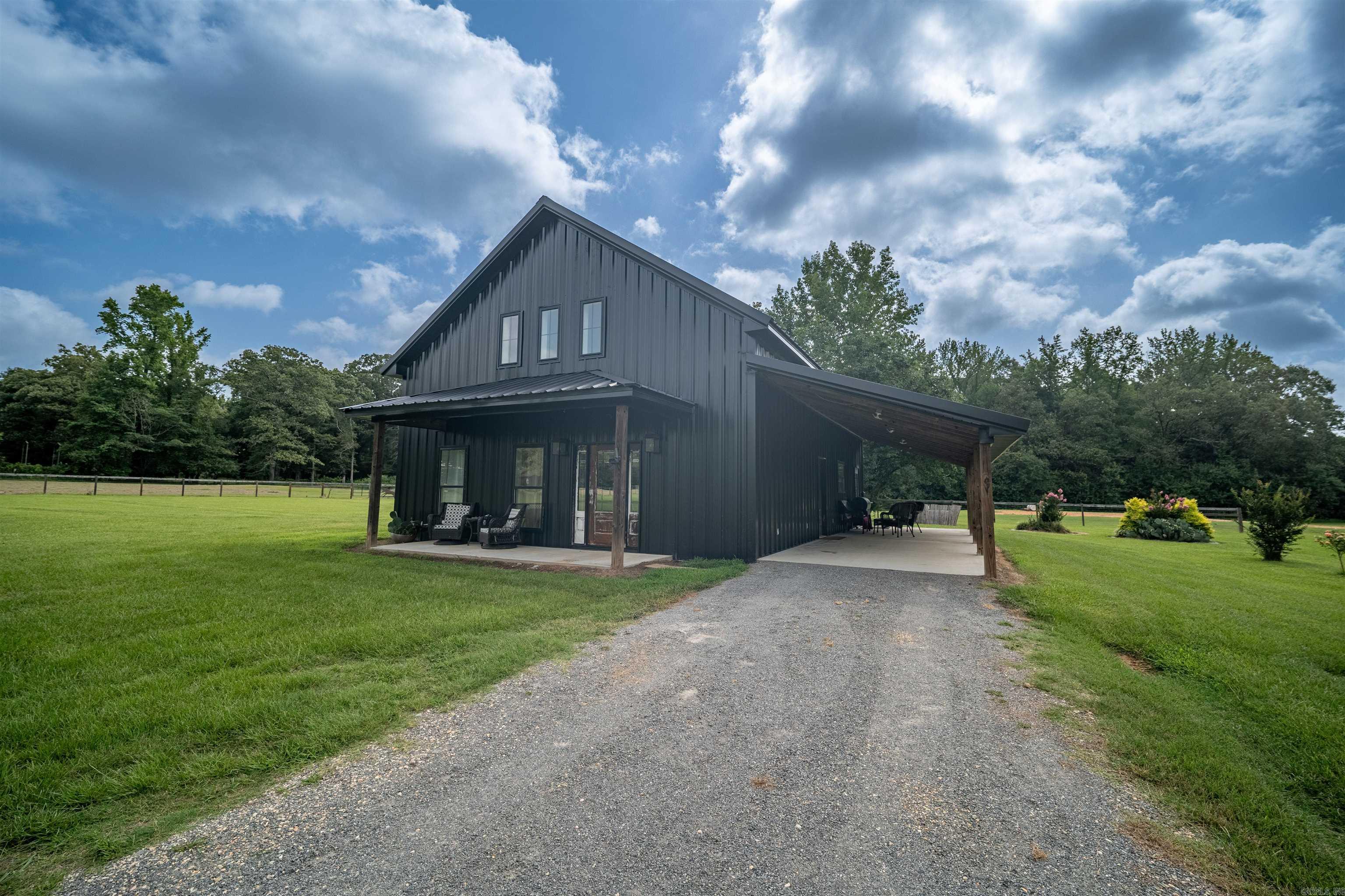 2886 N 83 Highway Property Photo 3