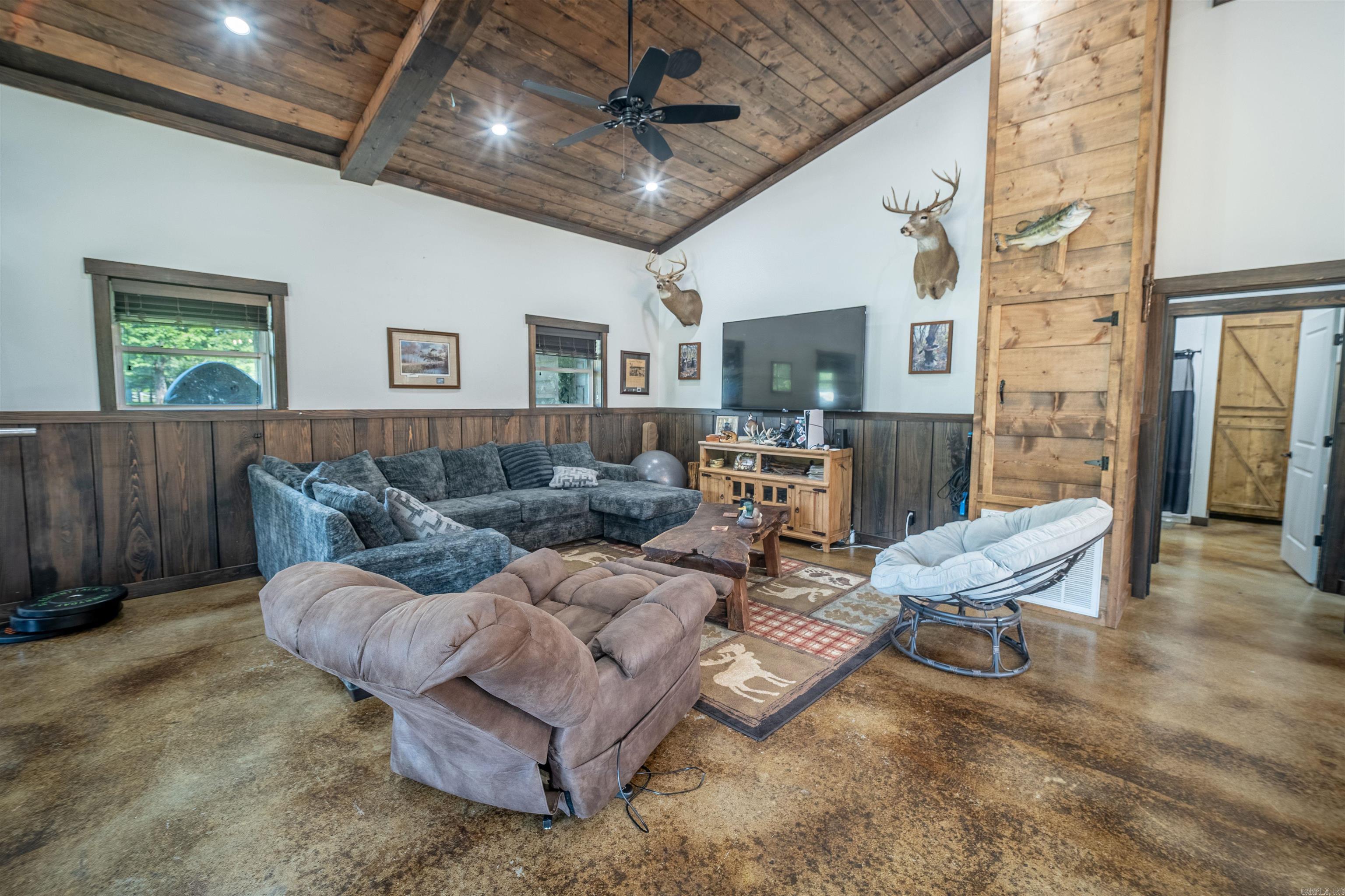 2886 N 83 Highway Property Photo 39