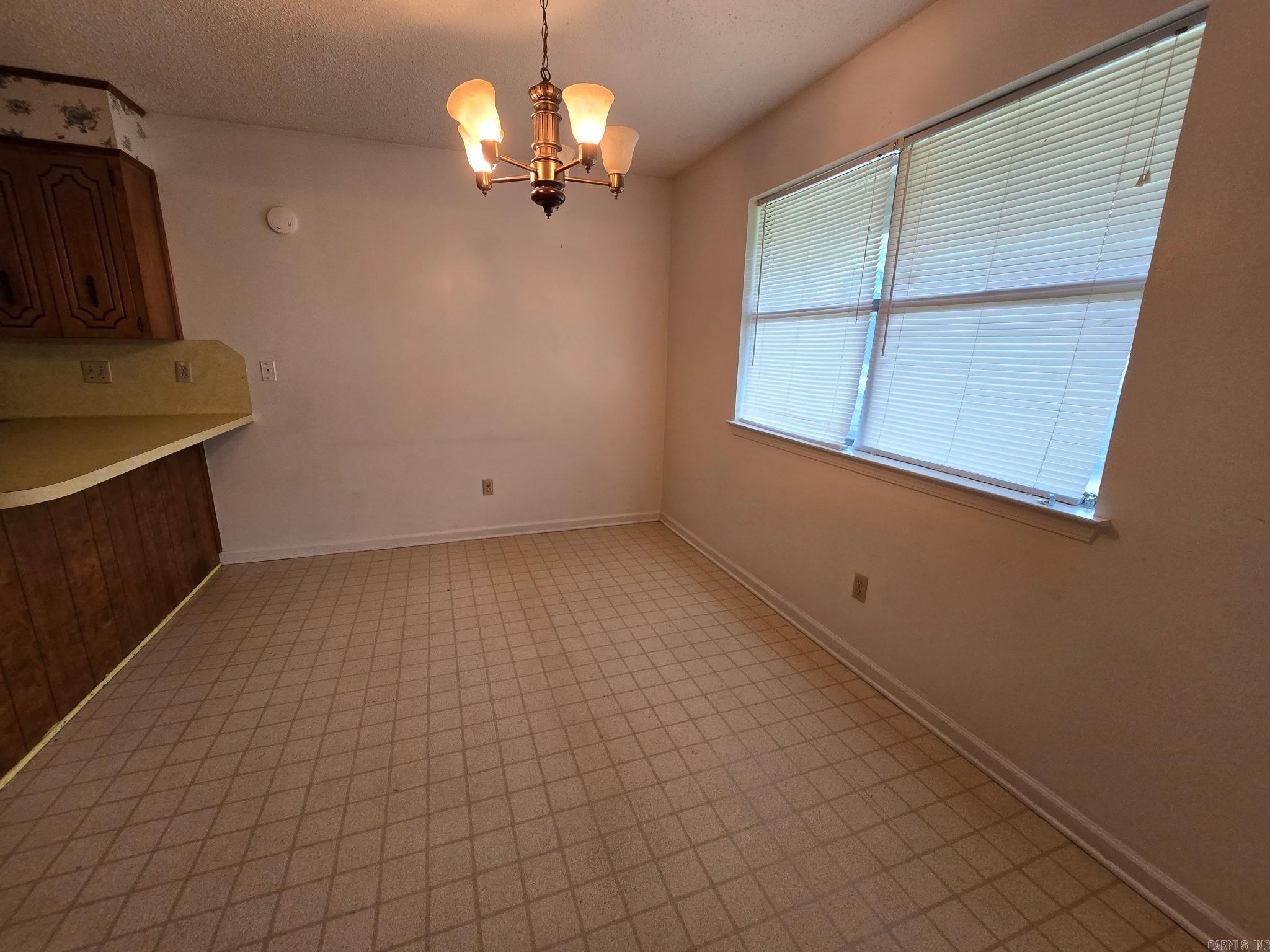 14 Devon Lane Property Photo 2