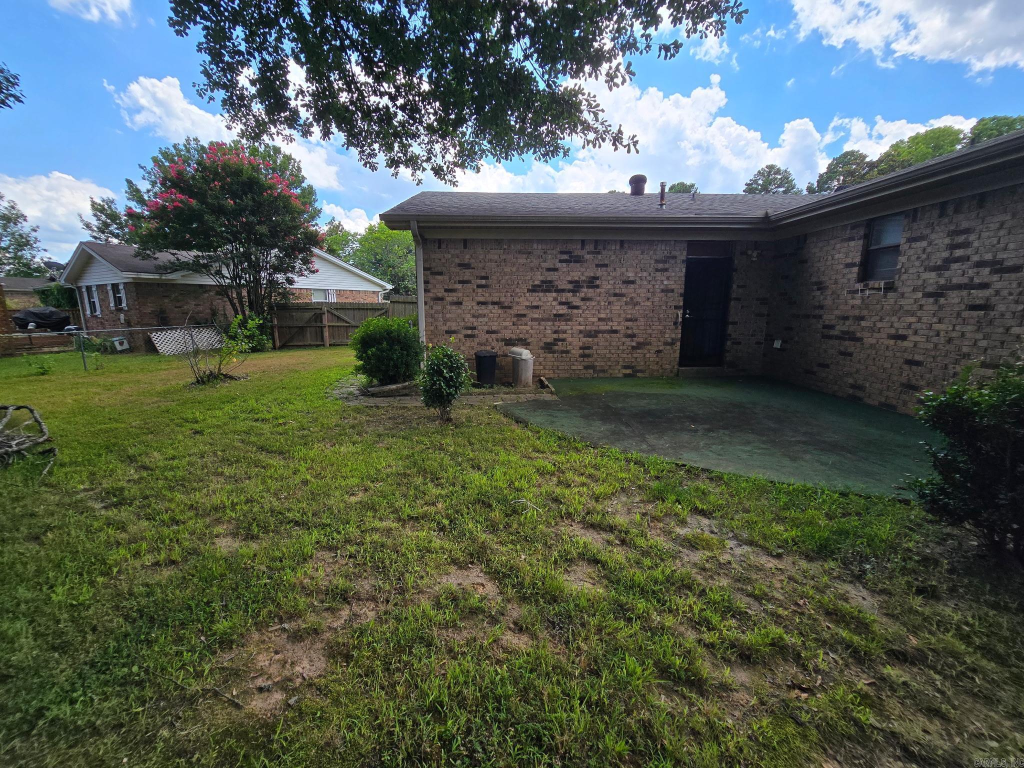 14 Devon Lane Property Photo 11