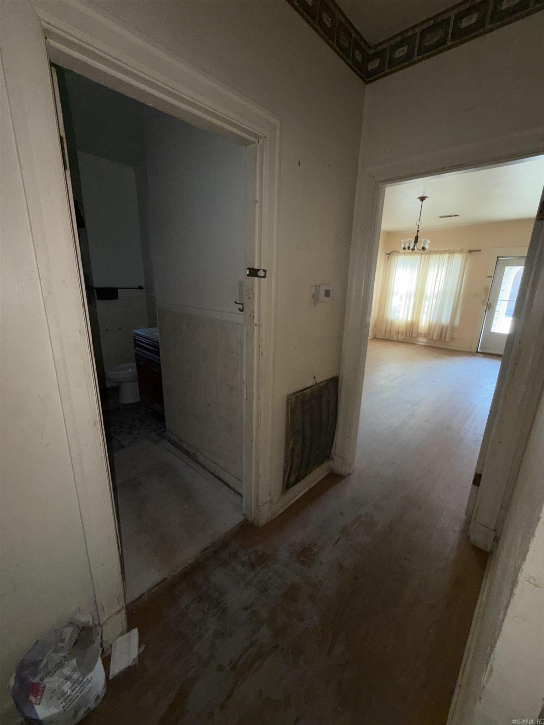 1928 S Olive Street Property Photo 6