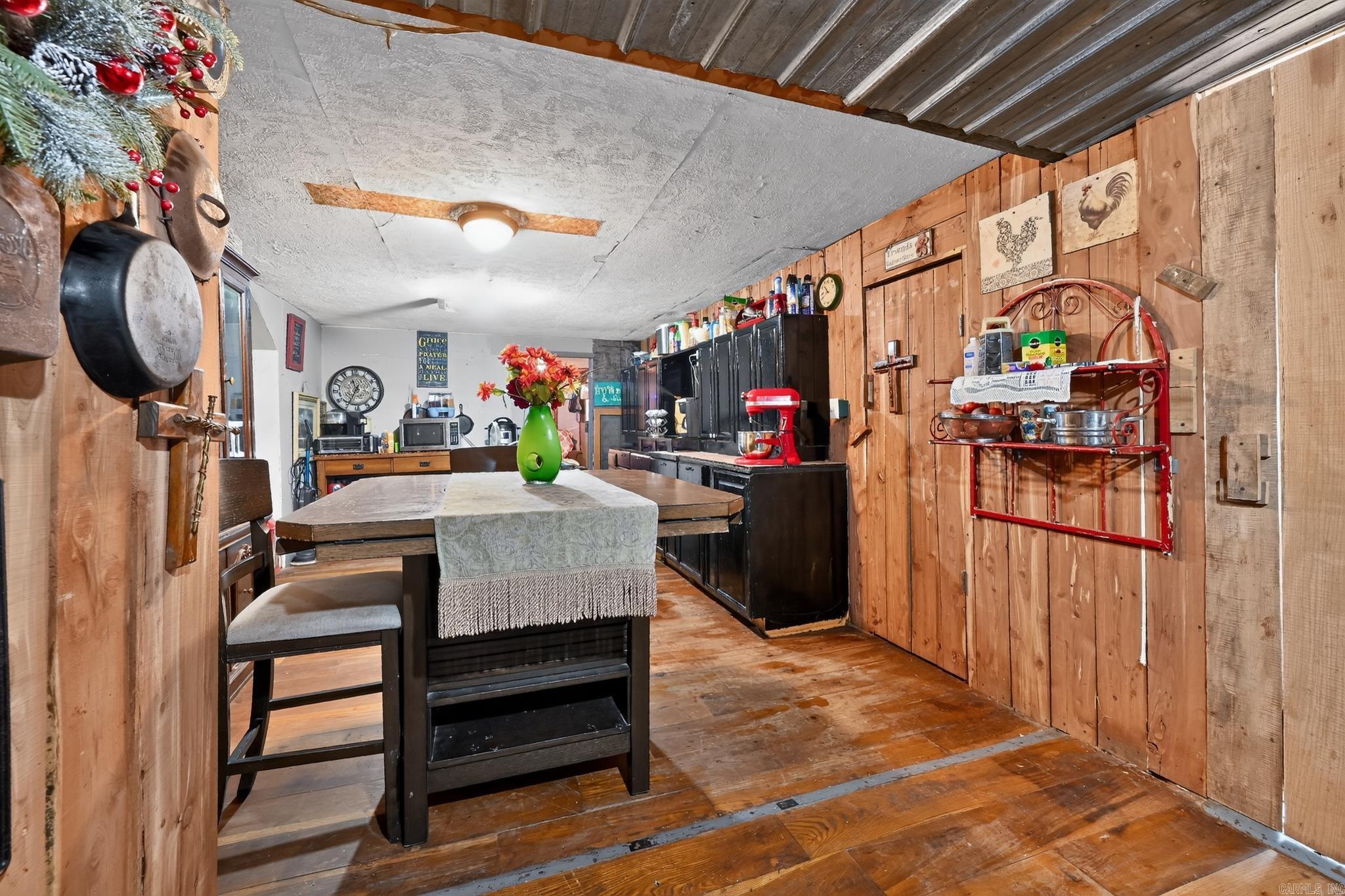 320 Finney Road Property Photo 16