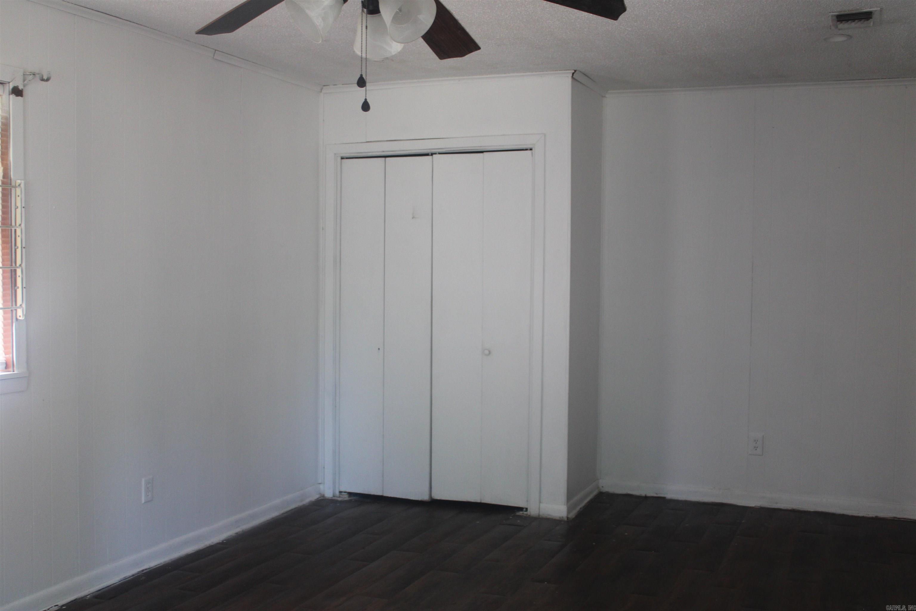 4406 W 16th Avenue Property Photo 2