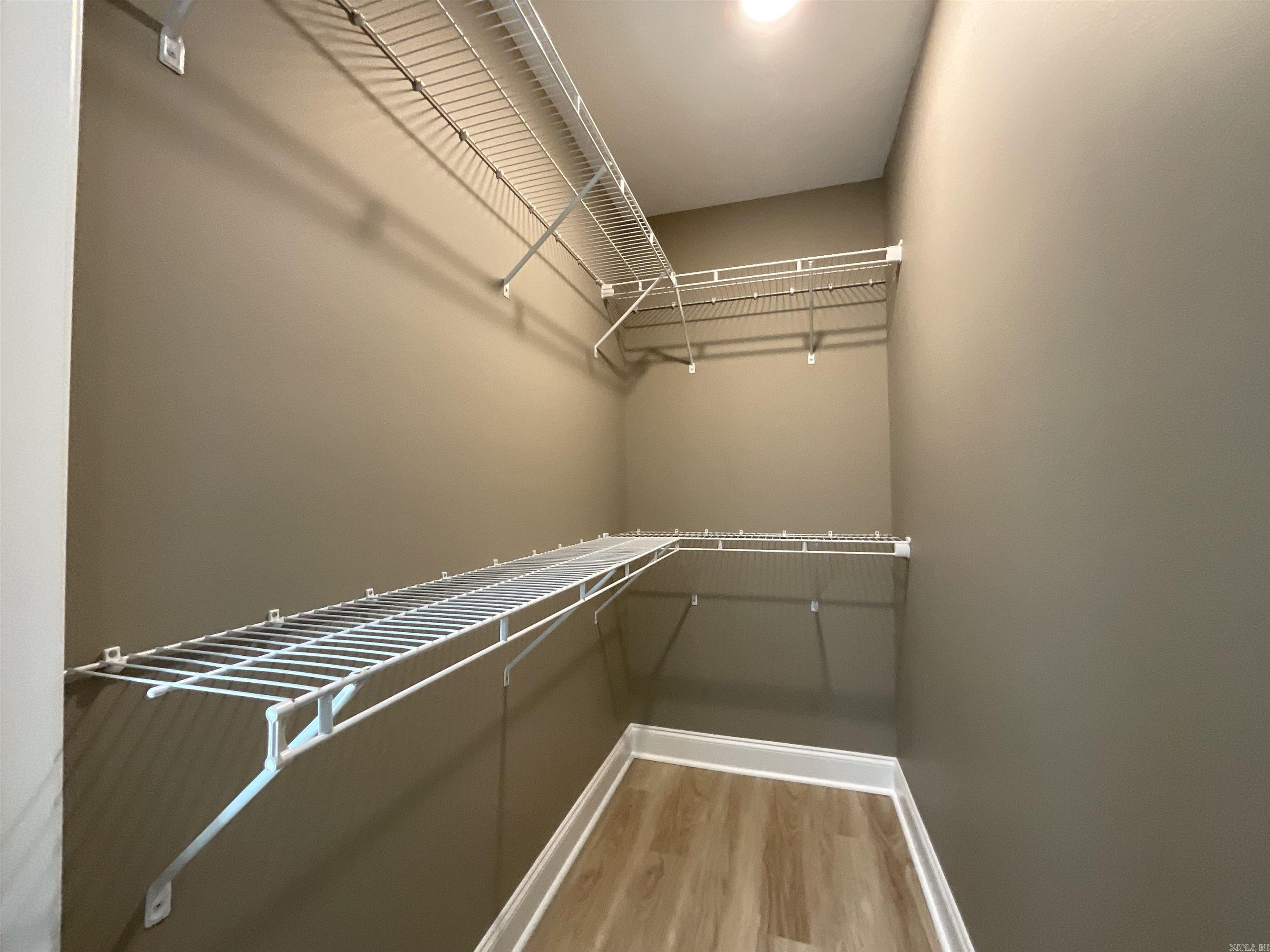 409 & 411 E Center Street Property Photo 19