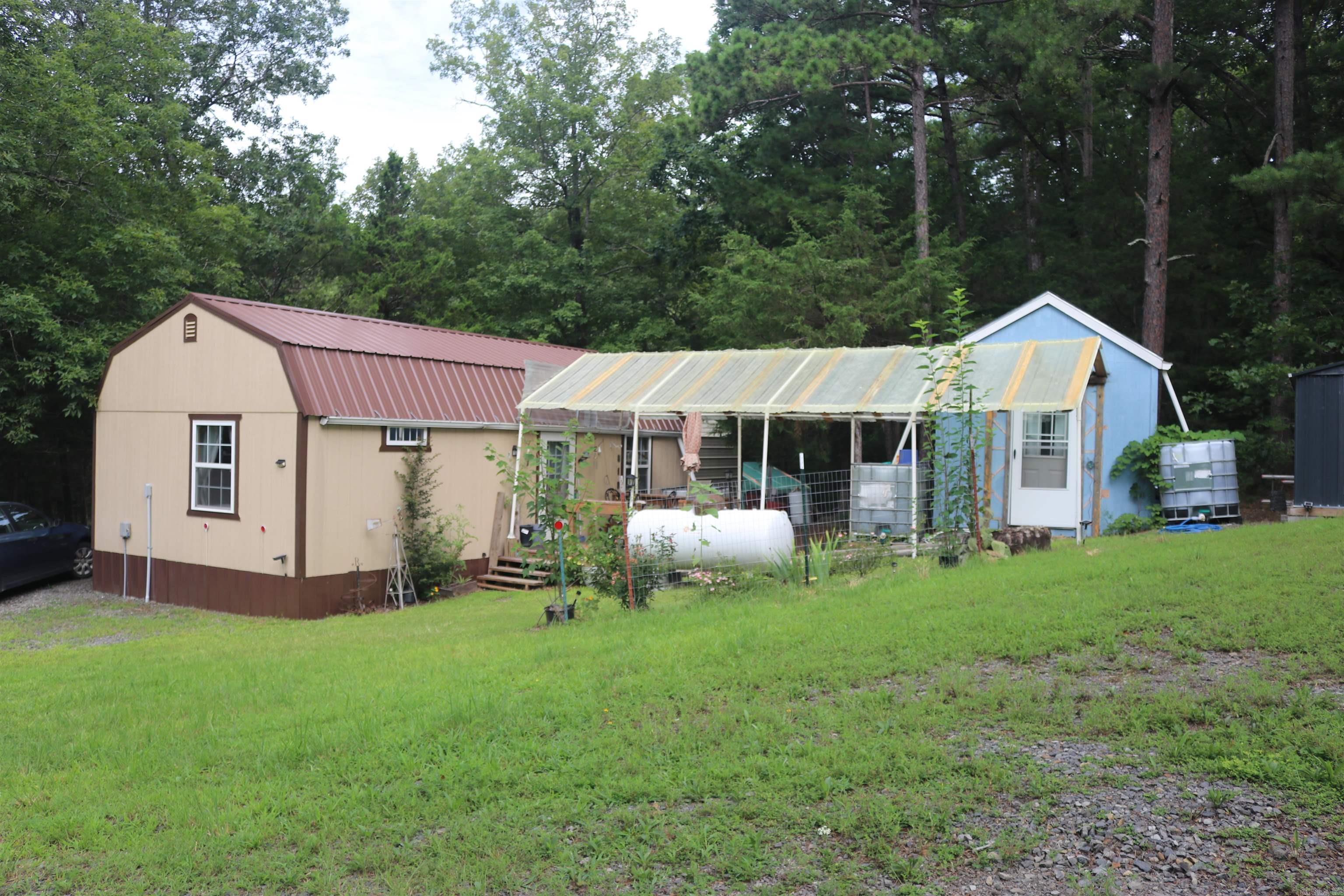 1133 Long Branch Lane Property Photo 1