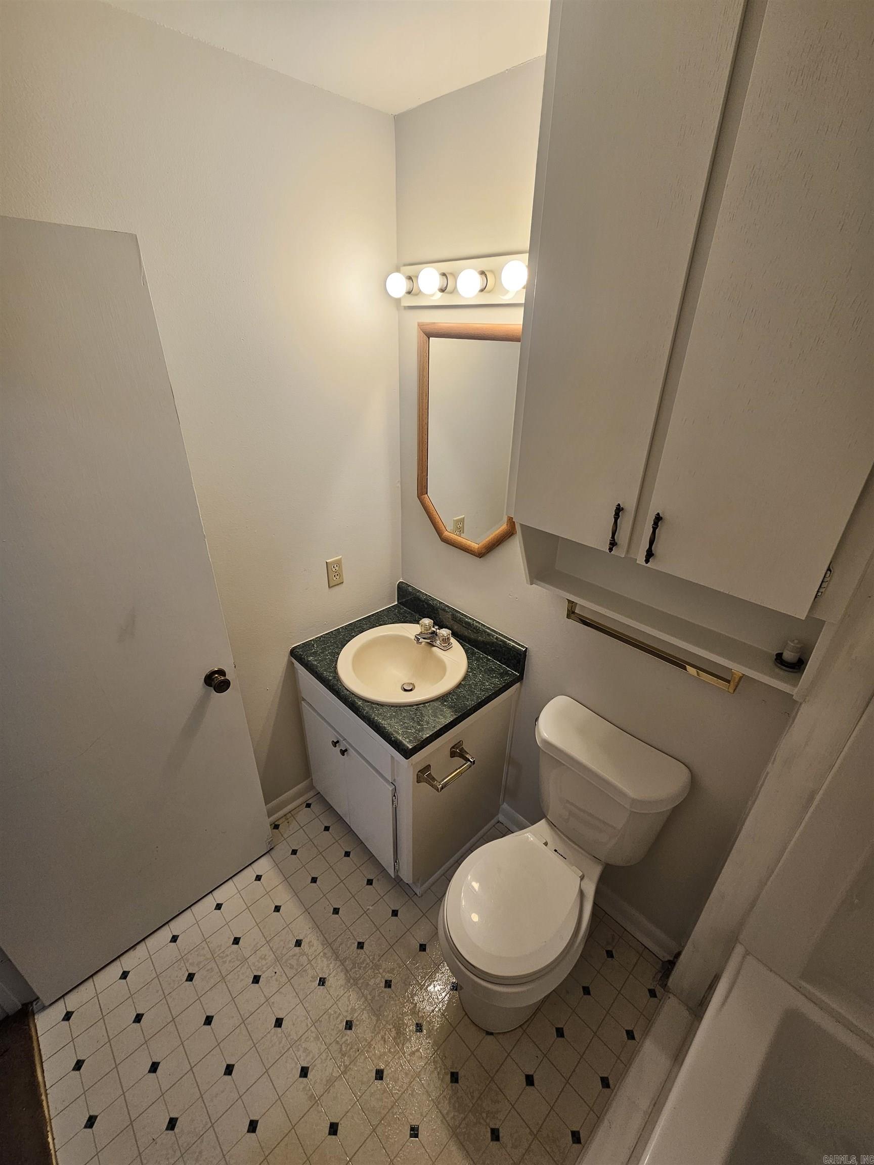 10 Meadowlark Drive Property Photo 15