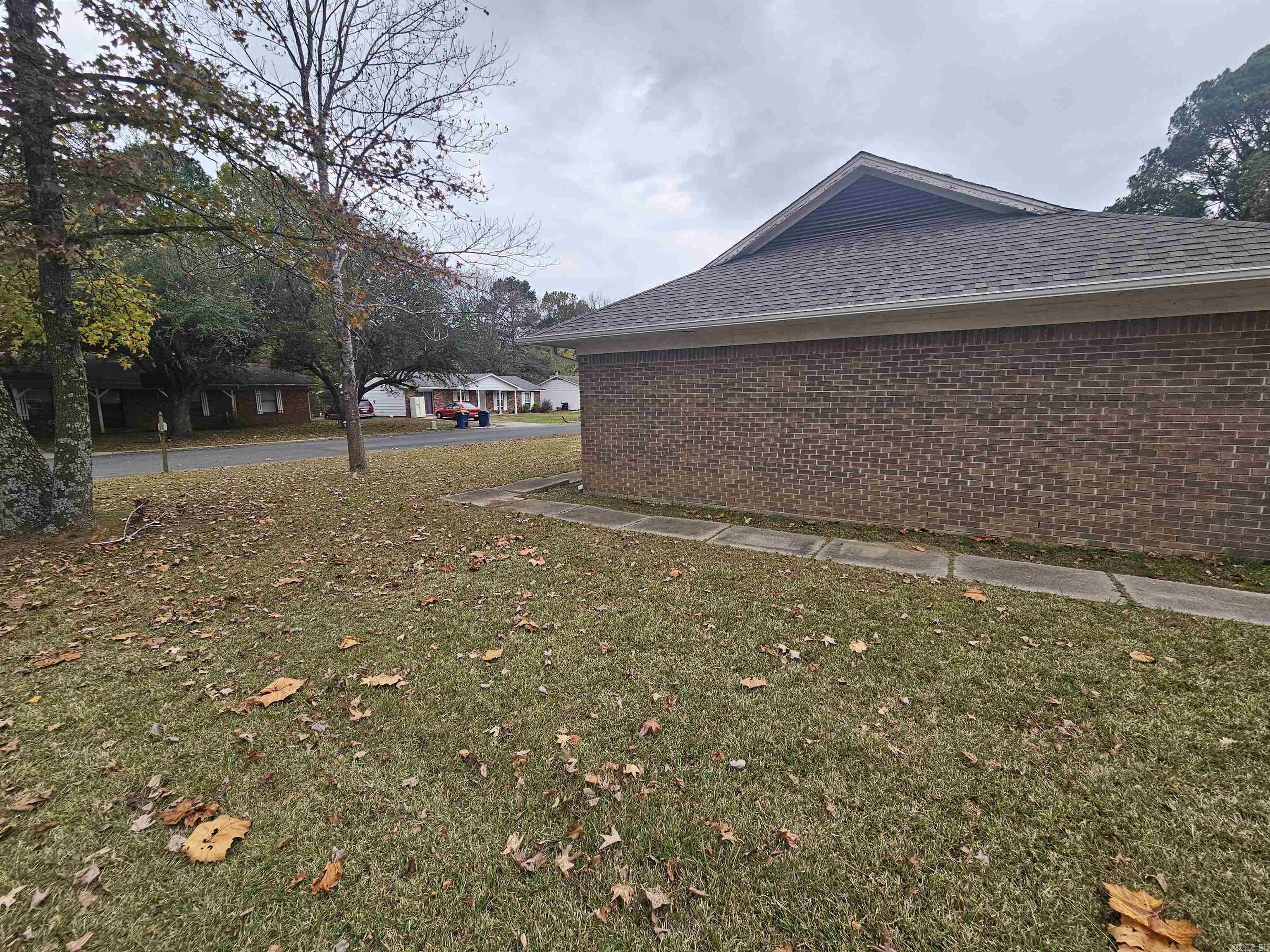 10 Meadowlark Drive Property Photo 16