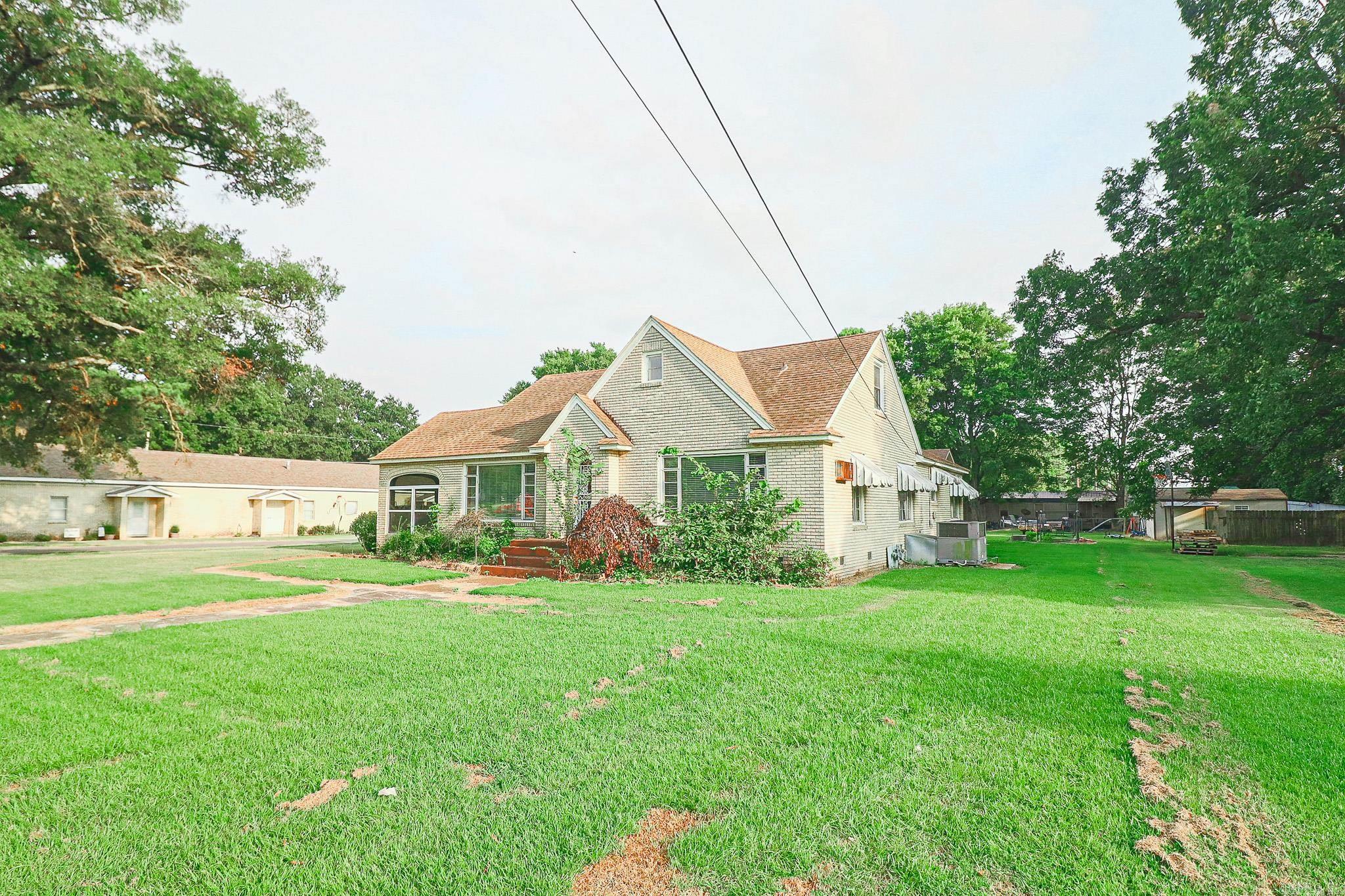 201 Hughey Street Property Photo 7