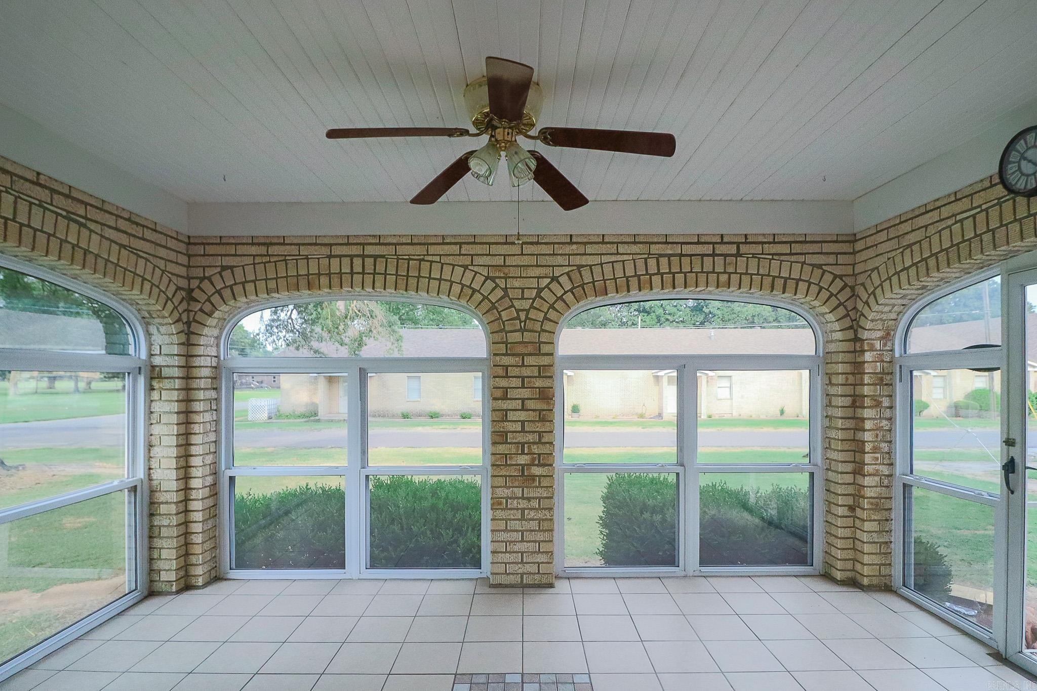 201 Hughey Street Property Photo 23
