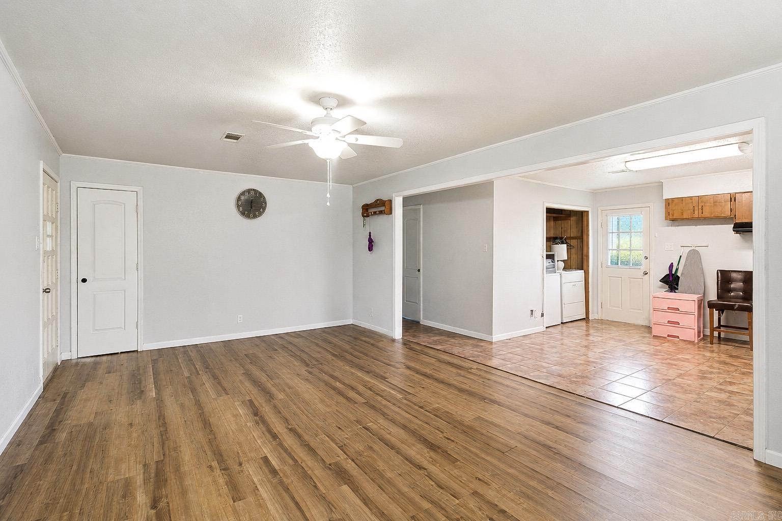 4501 Payton Property Photo 5