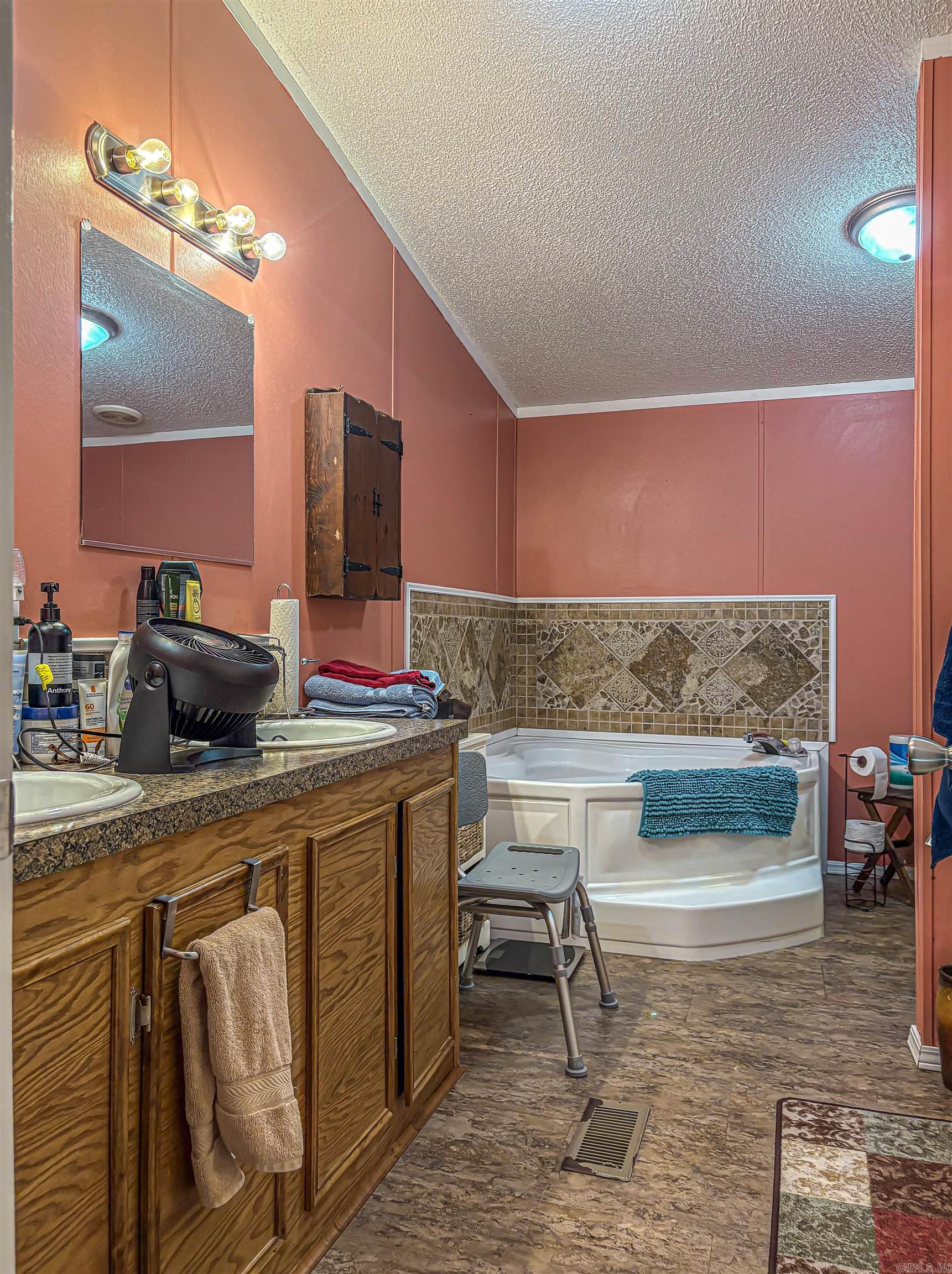801 Mc 5039 Property Photo 20