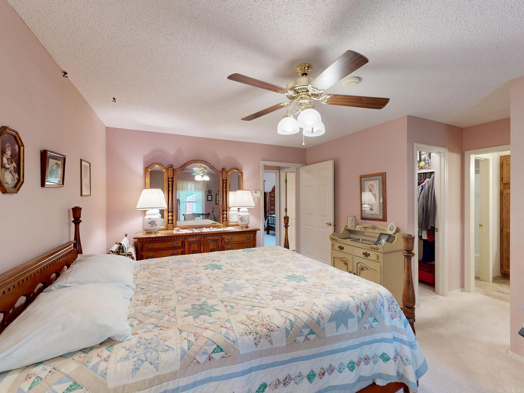 1016 Woodlawn Property Photo 23