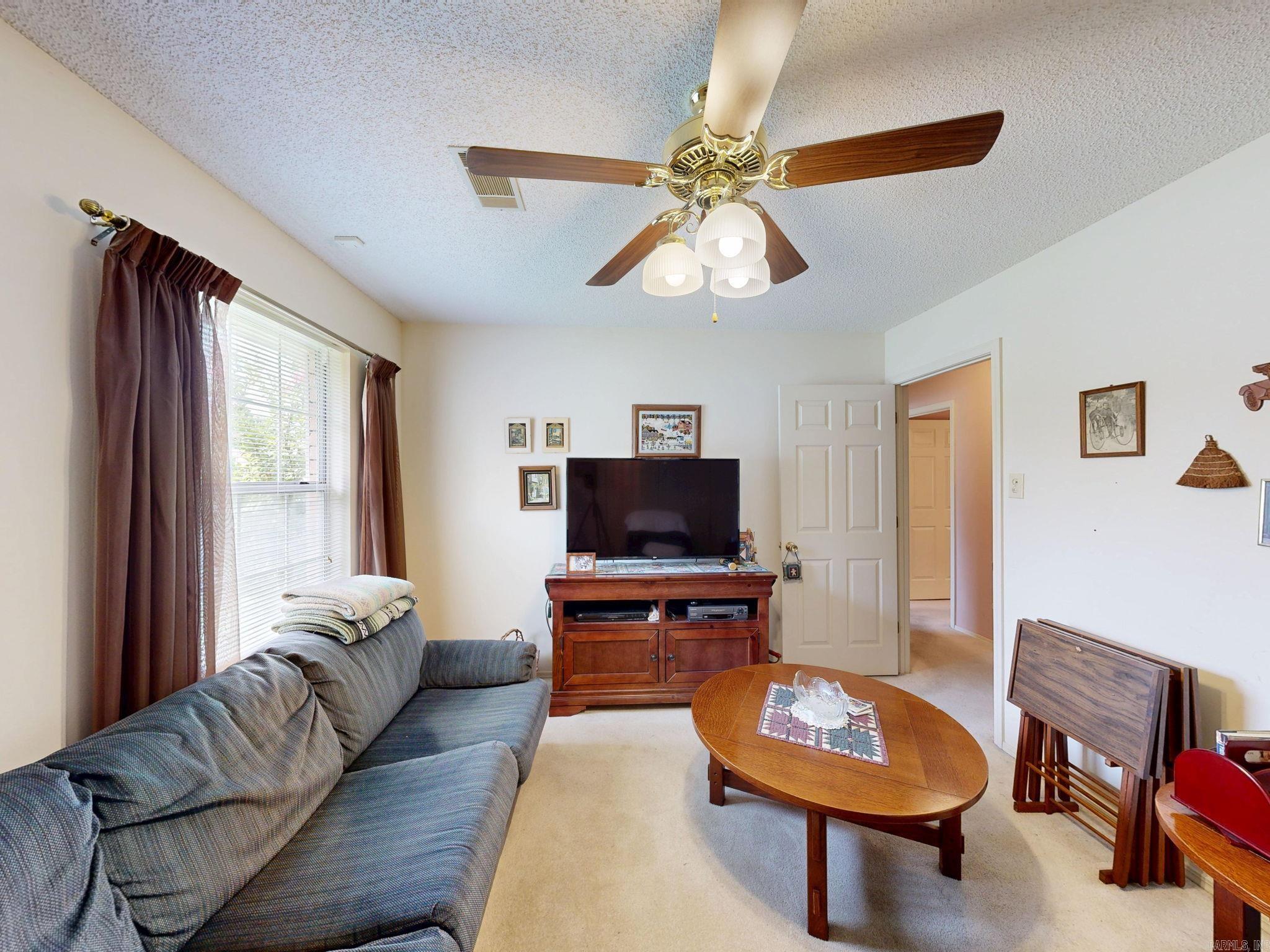 1016 Woodlawn Property Photo 31