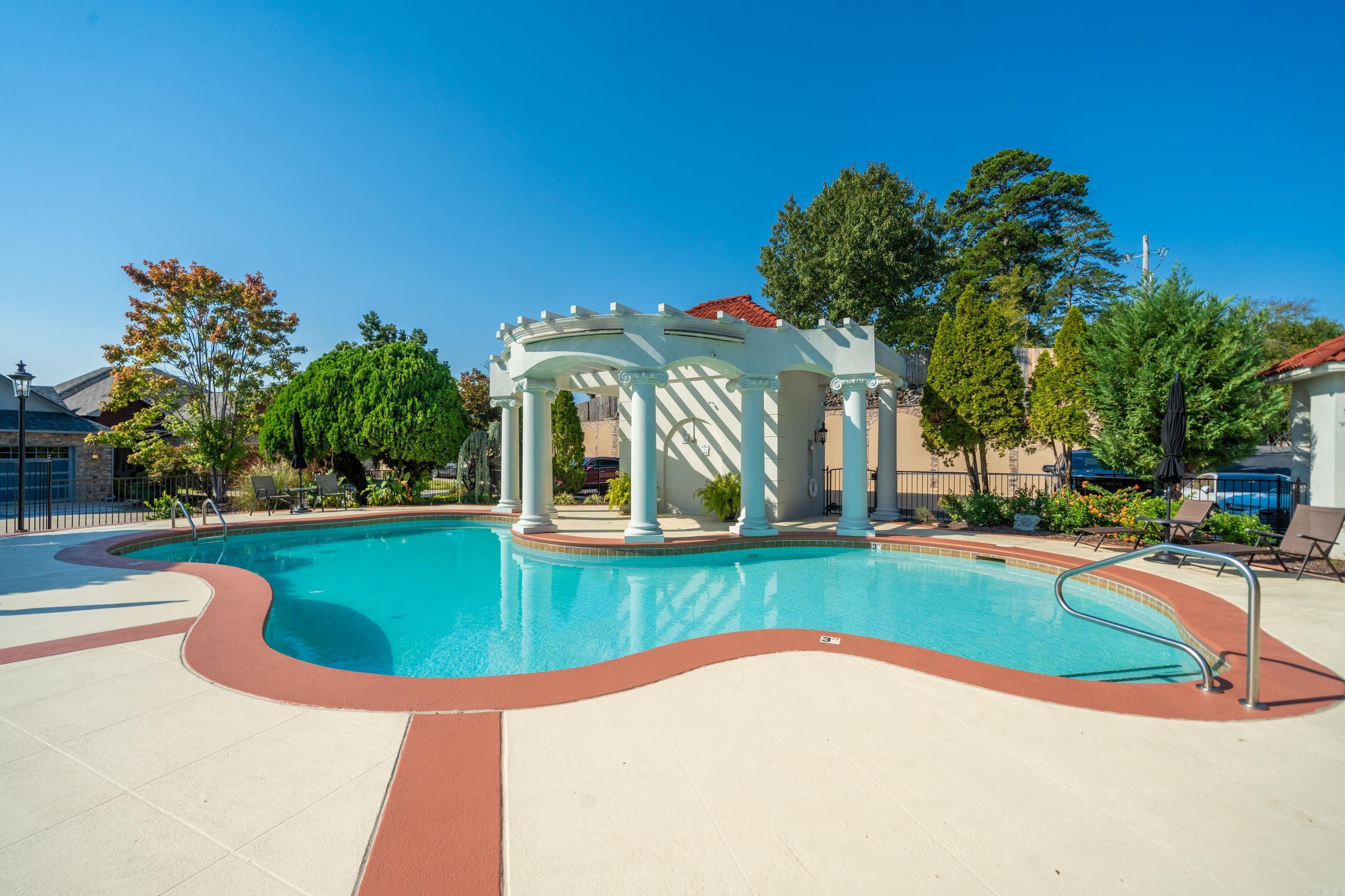 331 Paradise Point Property Photo 5