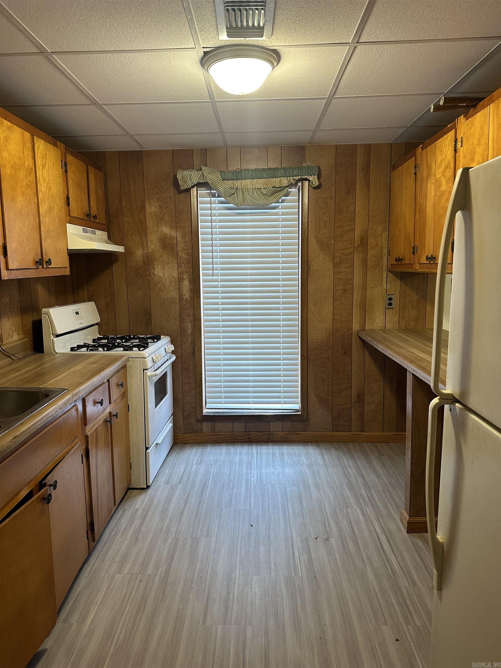 6604 Fitts Road Property Photo 7