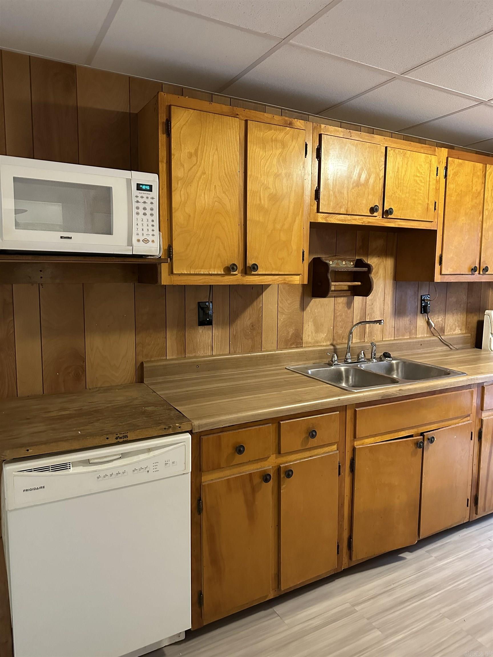 6604 Fitts Road Property Photo 8