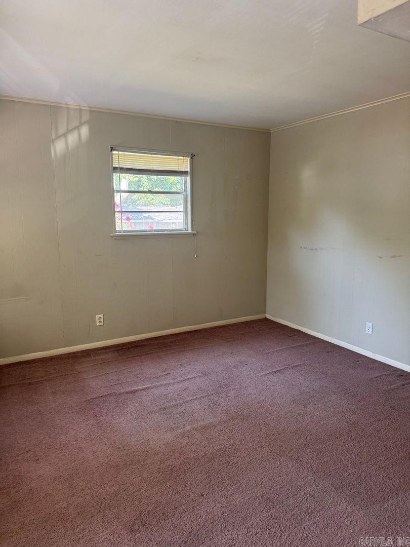 318 E Purdon Property Photo 4
