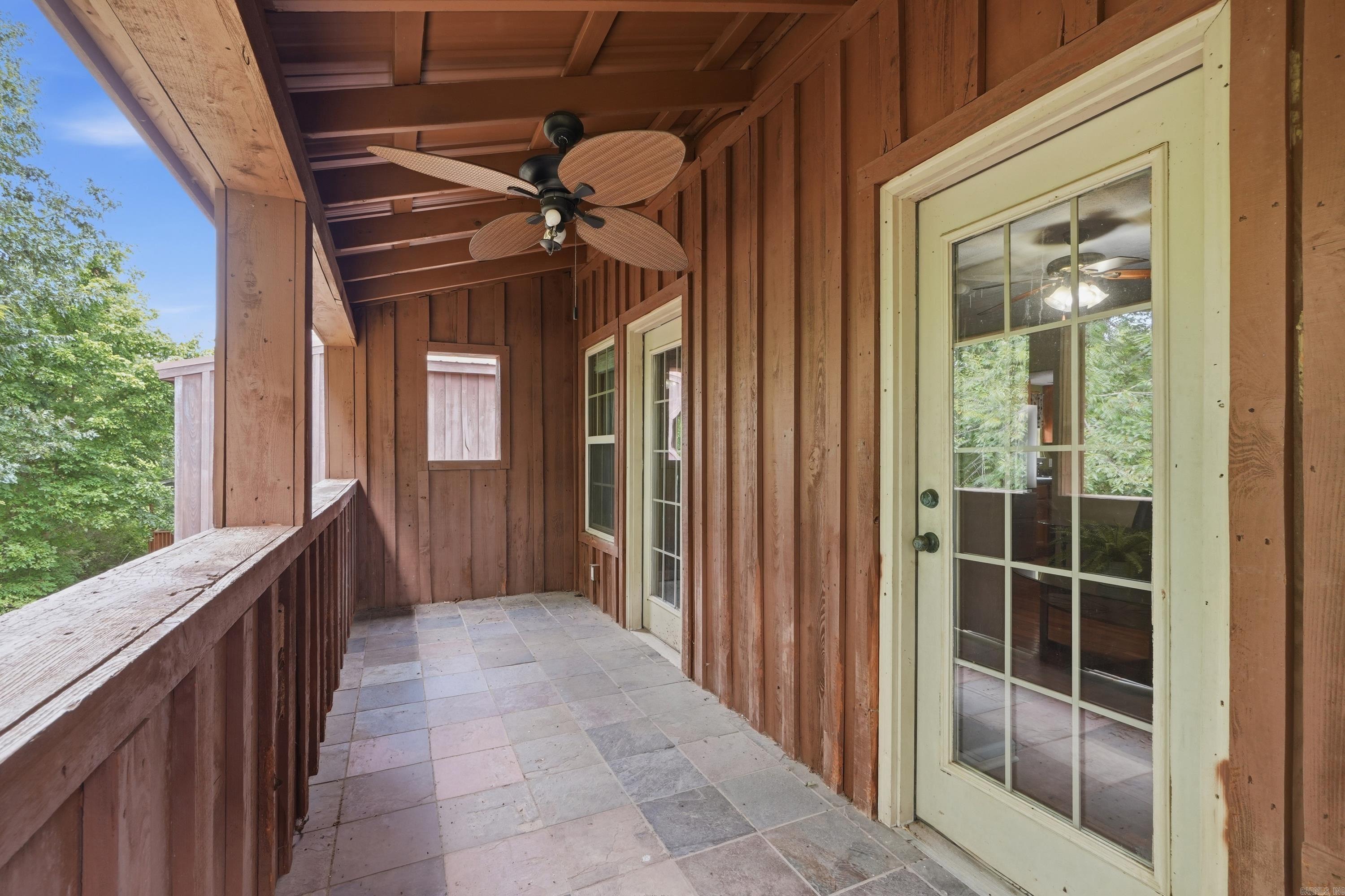 19 Winkley Cove Property Photo 24