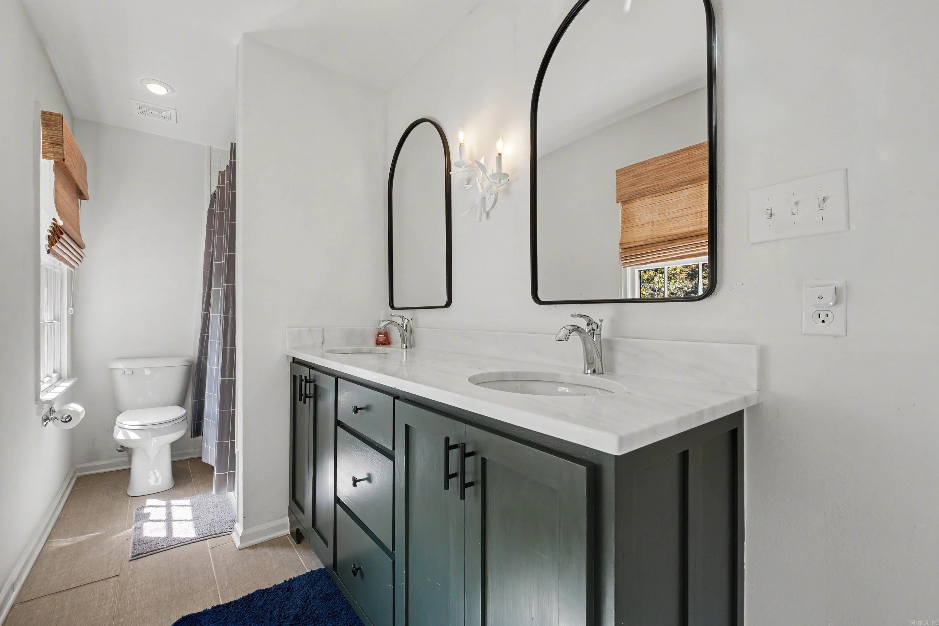 20 Kingsbridge Way Property Photo 12