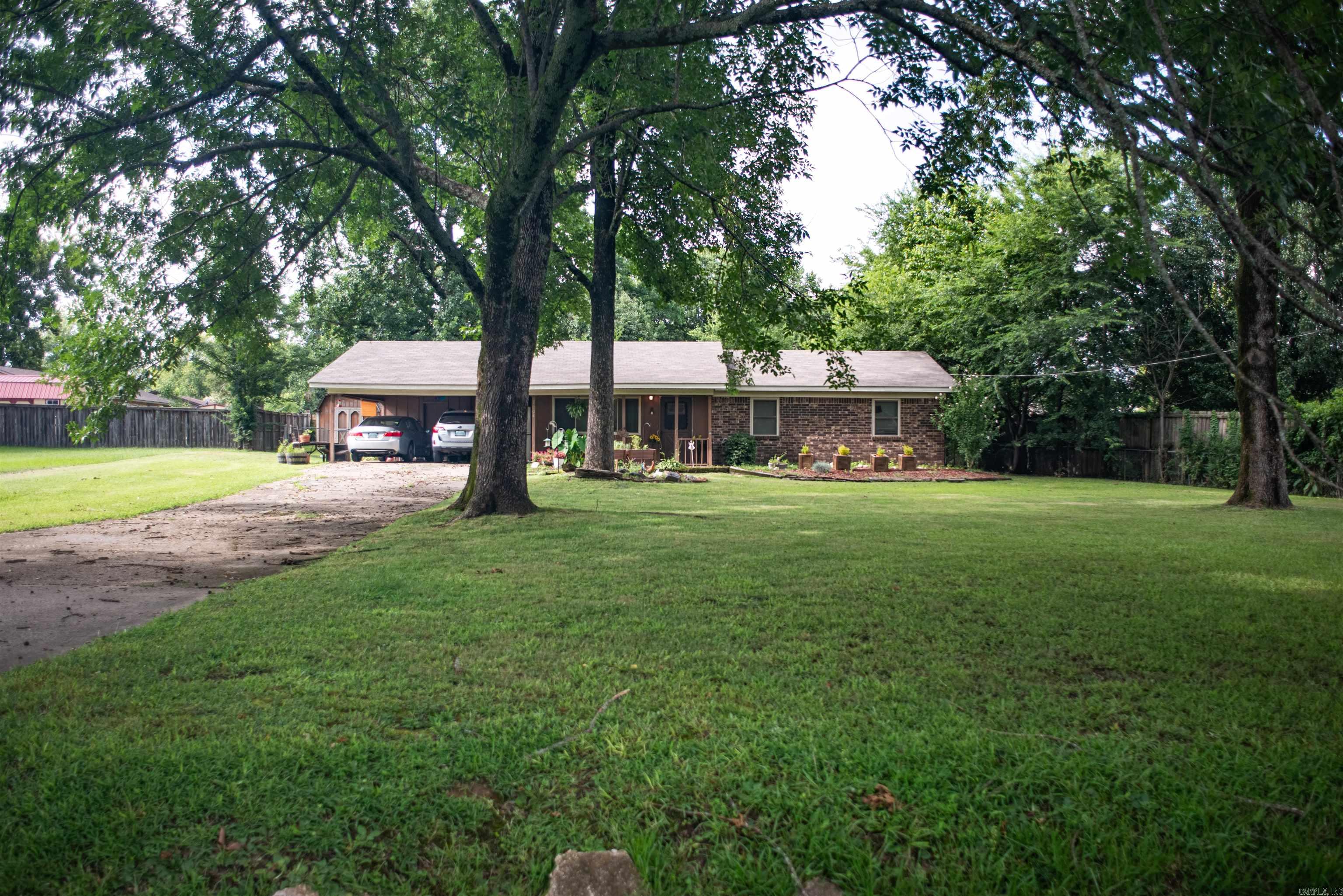 7804 Renee Circle Property Photo 3