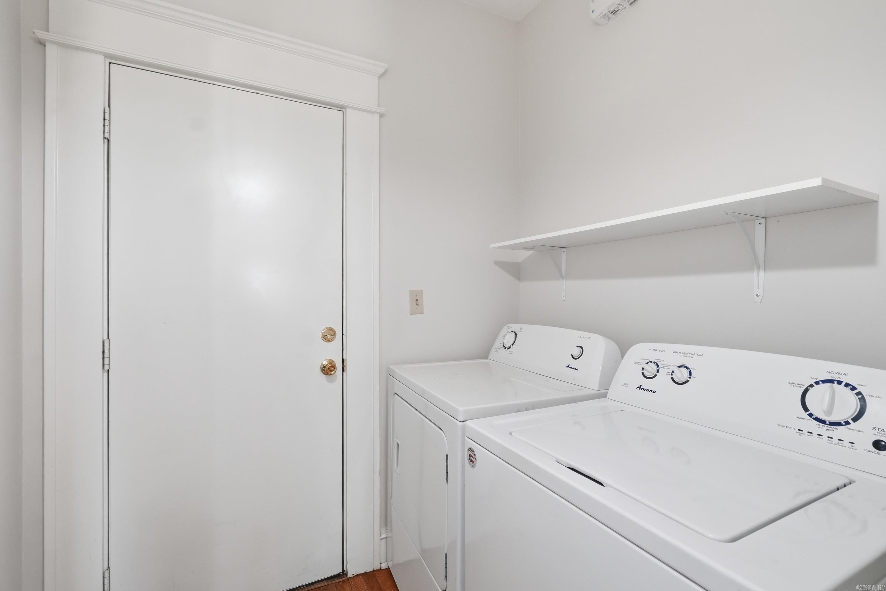 123 S Schiller Street Property Photo 30
