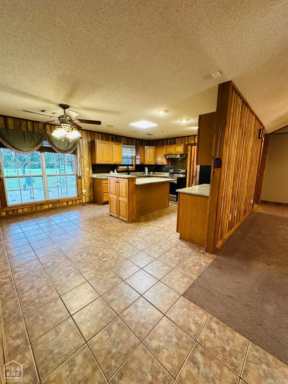 90 County Road 7415 Property Photo 13