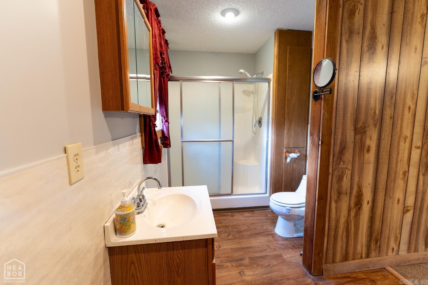 90 County Road 7415 Property Photo 15
